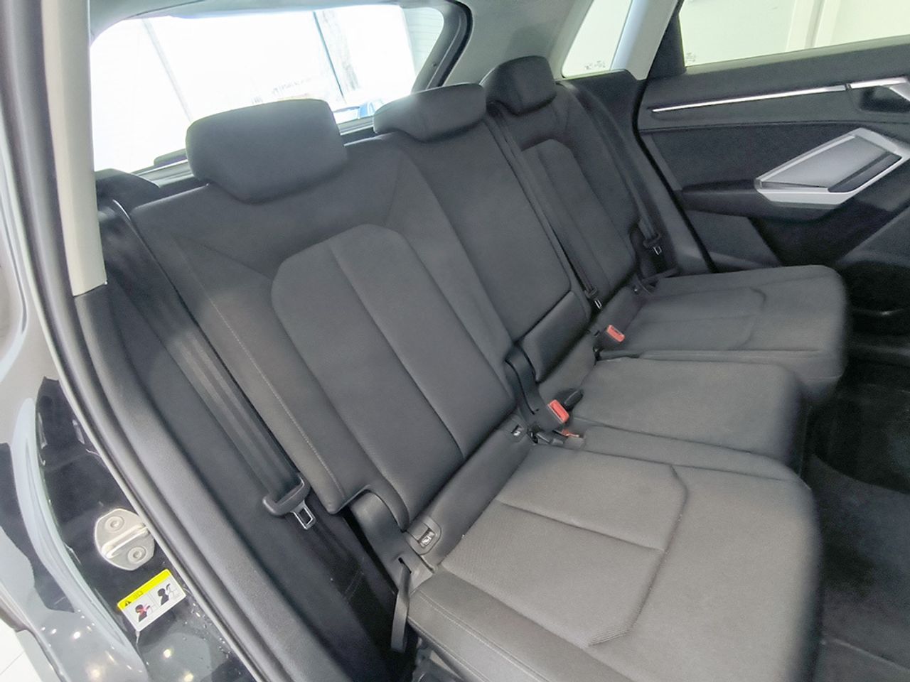 Audi Q3 35 Tdi 150 Cv Stronic Advance - Foto 2