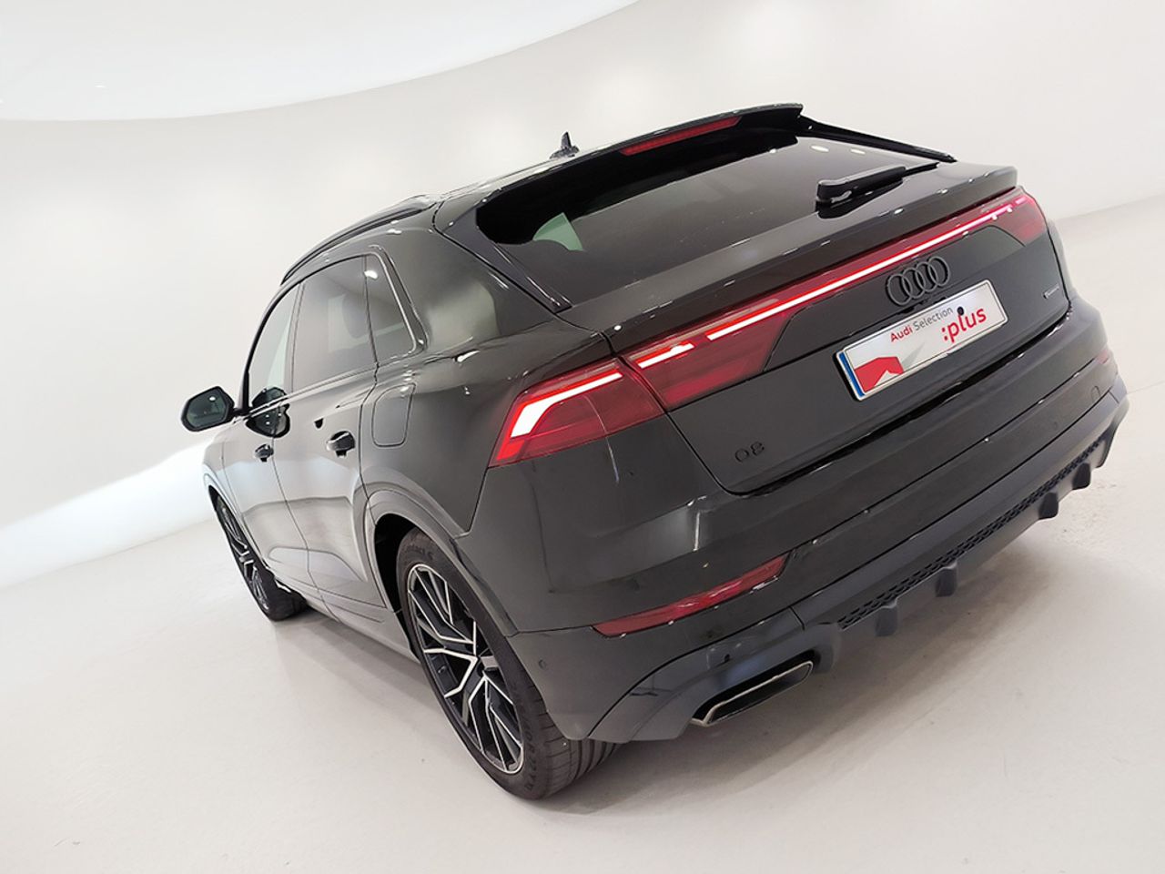 Audi Q8 55 Tfsie 394 Cv Q Tiptronic Black Line - Foto 2