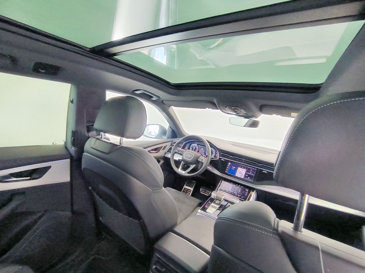 Audi Q8 55 Tfsie 394 Cv Q Tiptronic Black Line - Foto 2