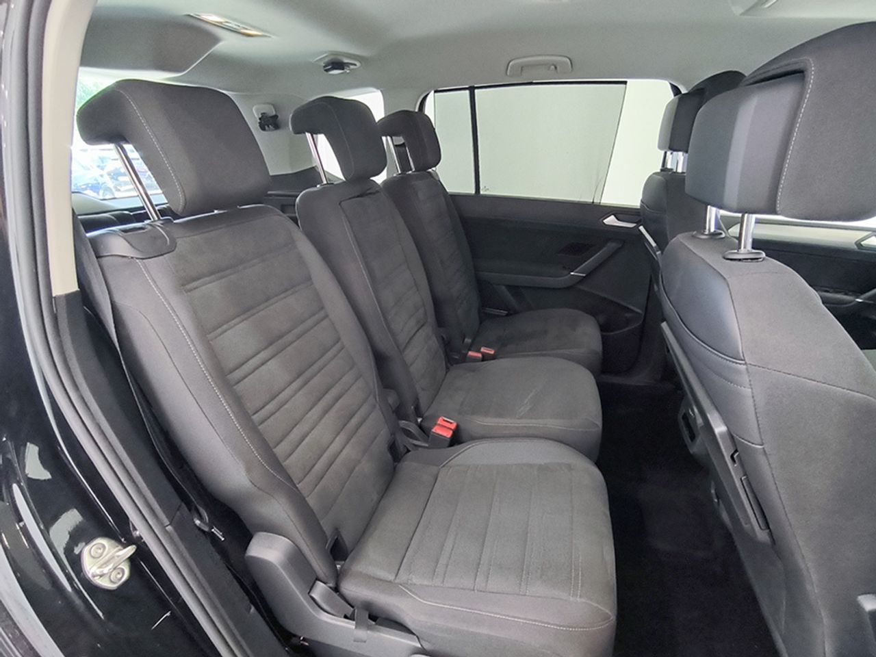 Volkswagen Touran 1.5 TSI 150 cv DSG MÁS - Foto 2
