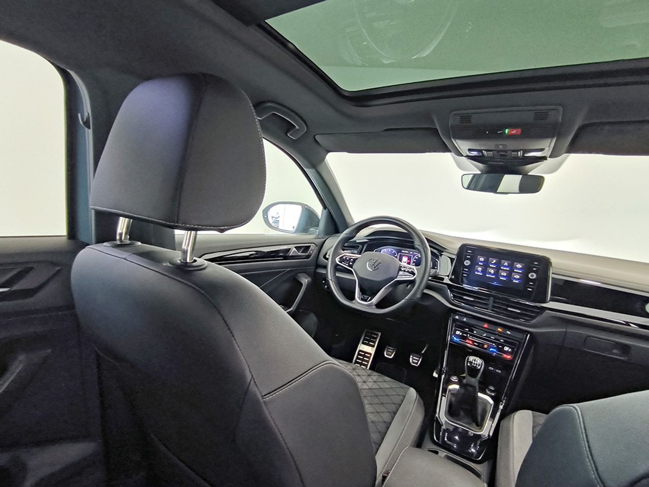 Volkswagen T-roc 1.5 Tsi 150 Cv R-line - Foto 2