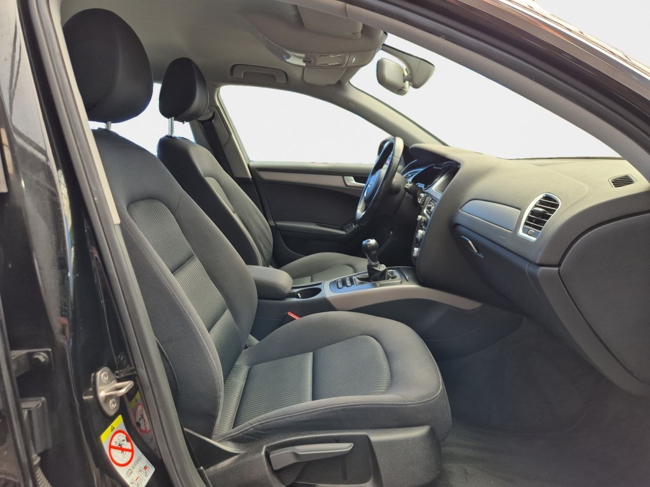 Audi A4 1.8 Tfsi 120 Cv - Foto 2