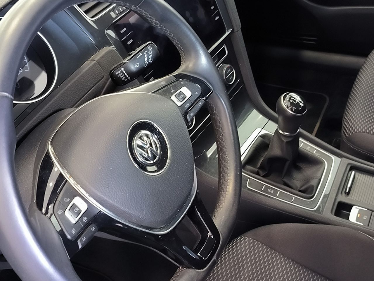 Volkswagen Golf Last Edition 1.6 Tdi 85kw (115cv) - Foto 2