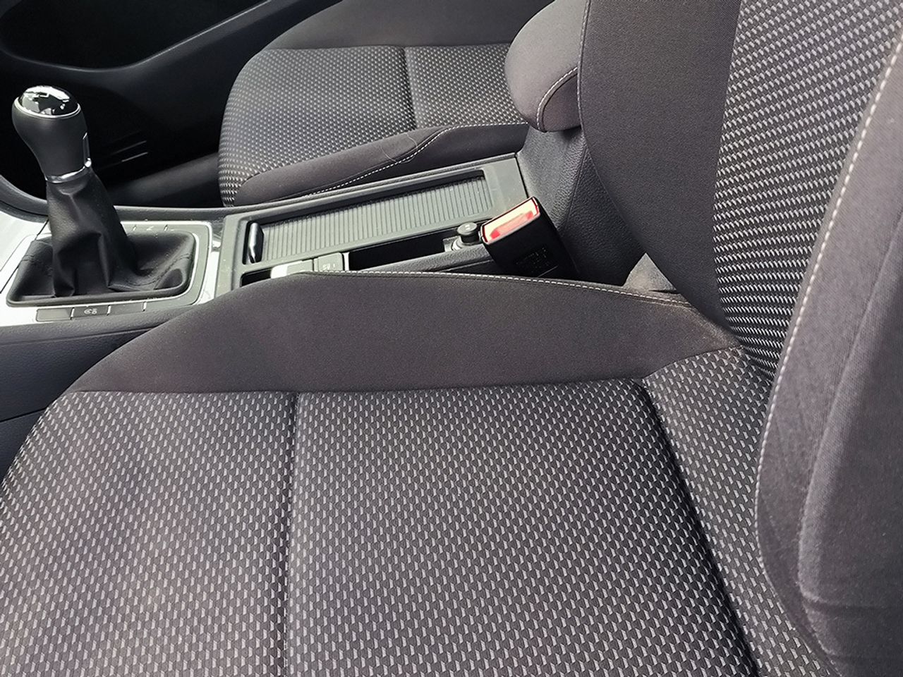 Volkswagen Golf Last Edition 1.6 Tdi 85kw (115cv) - Foto 2