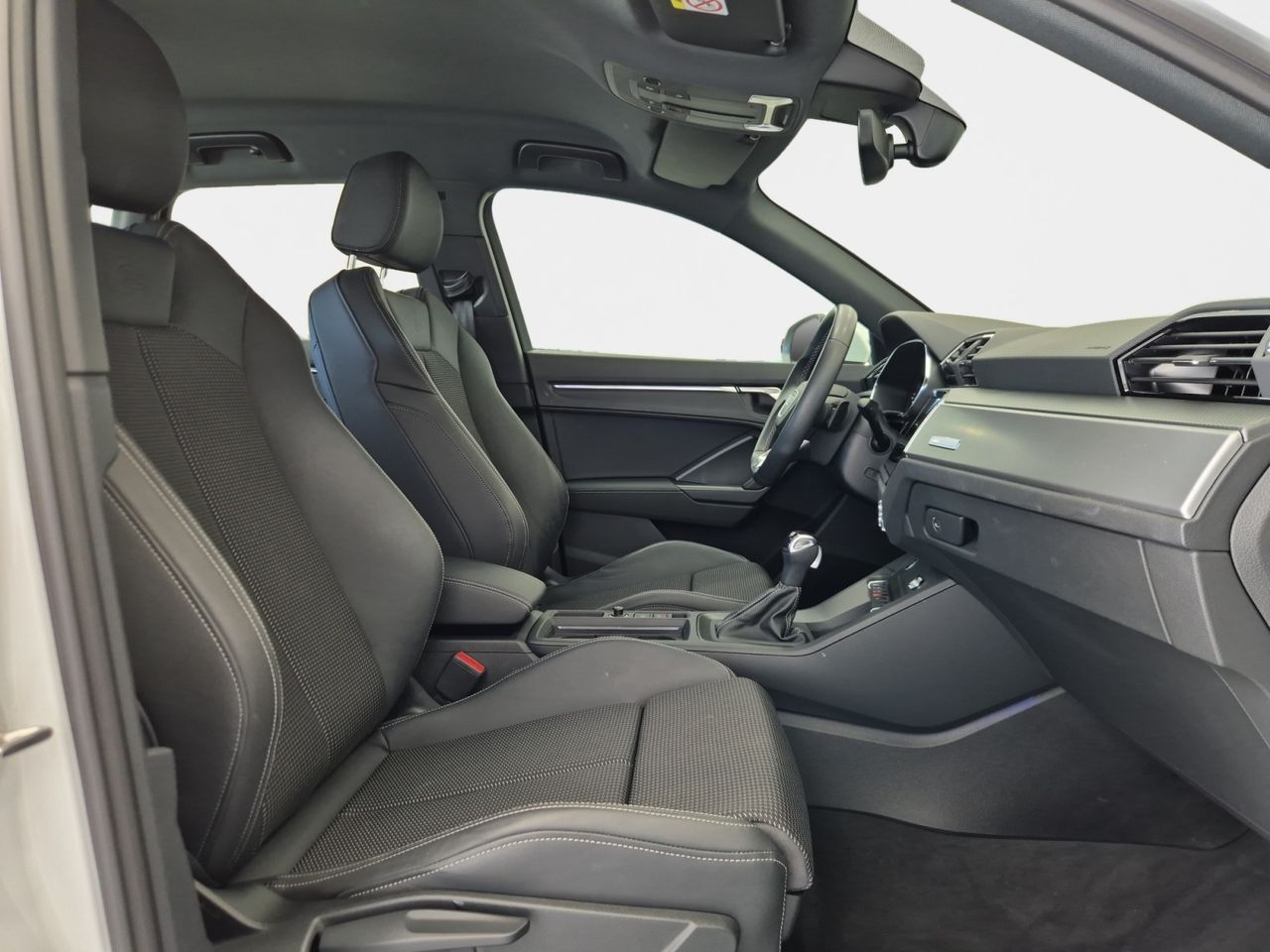 Audi Q3 35 Tfsi 150 Cv Stronic Sline - Foto 2