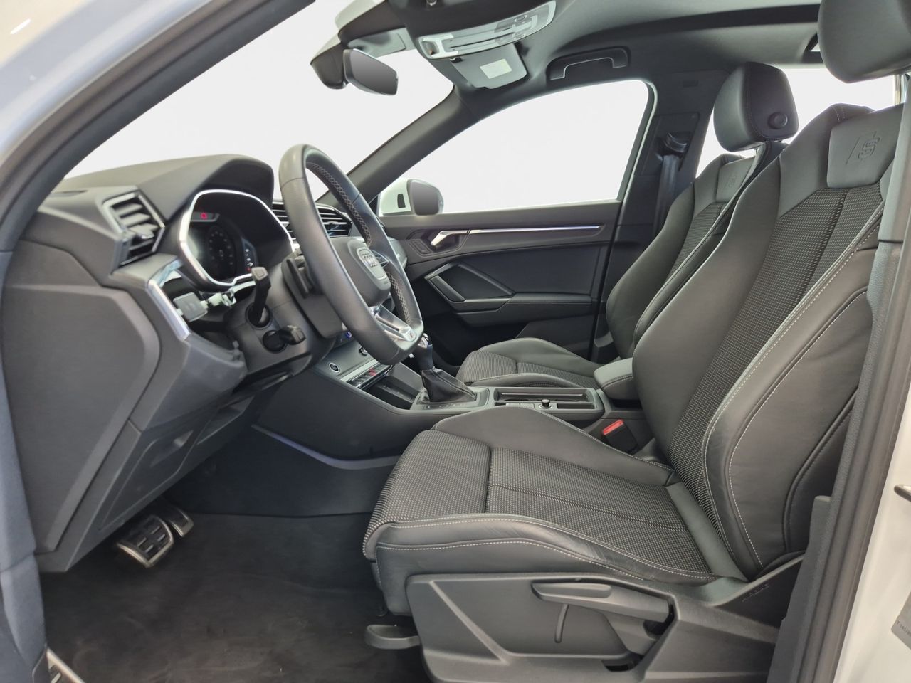 Audi Q3 35 Tfsi 150 Cv Stronic Sline - Foto 2