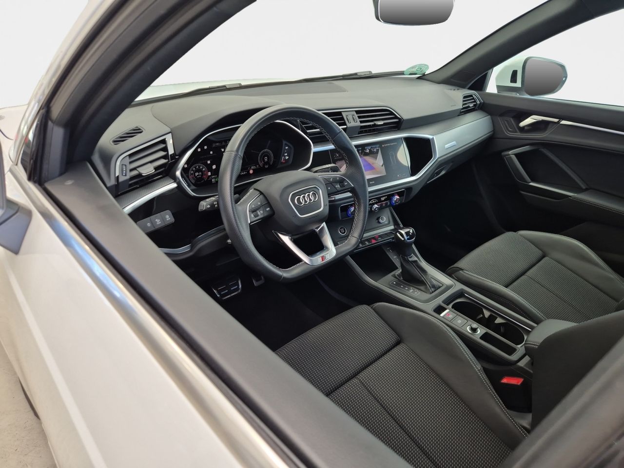 Audi Q3 35 Tfsi 150 Cv Stronic Sline - Foto 2