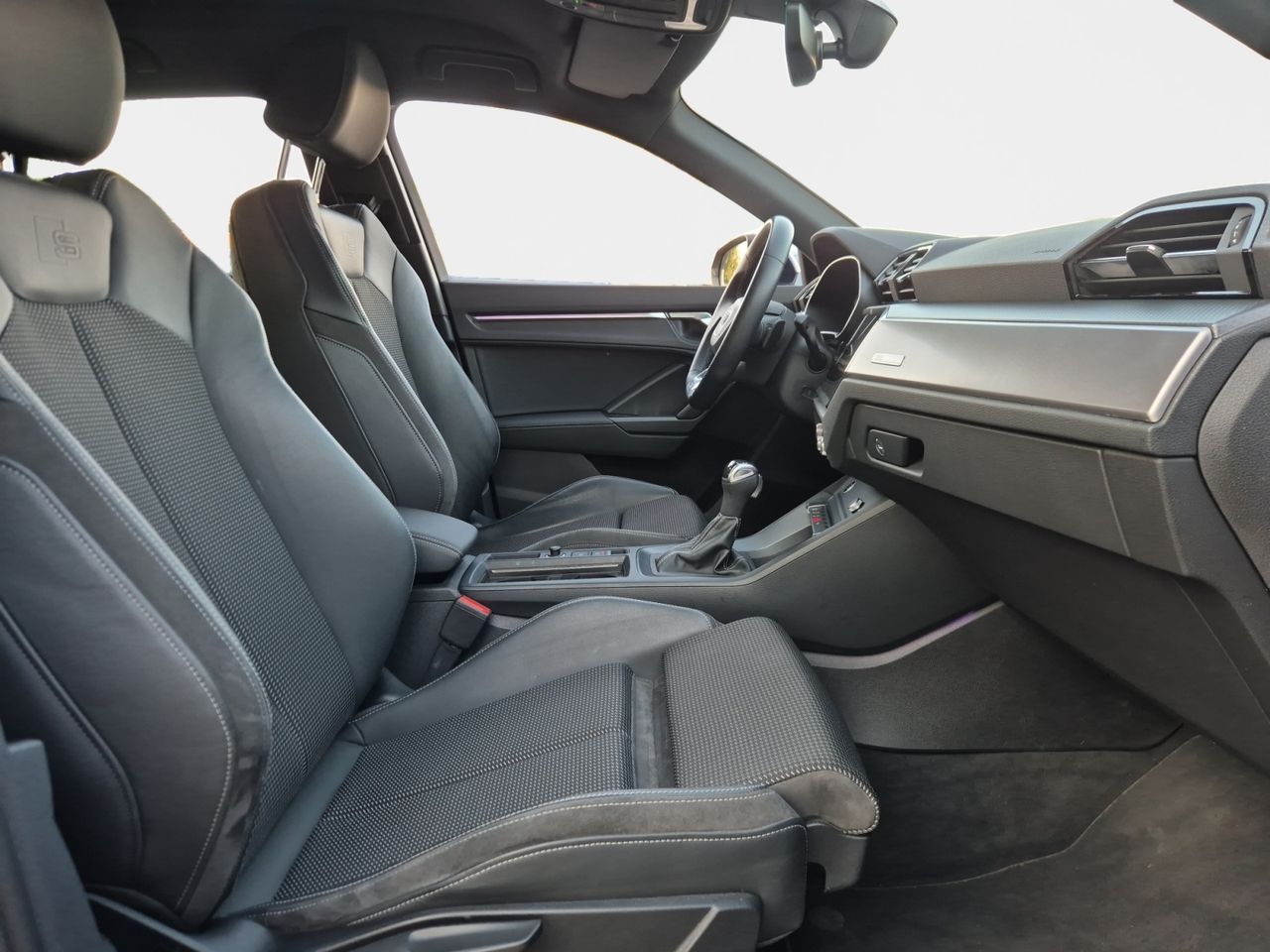 Audi Q3 35 Tdi 150cv Stronic Sline - Foto 2