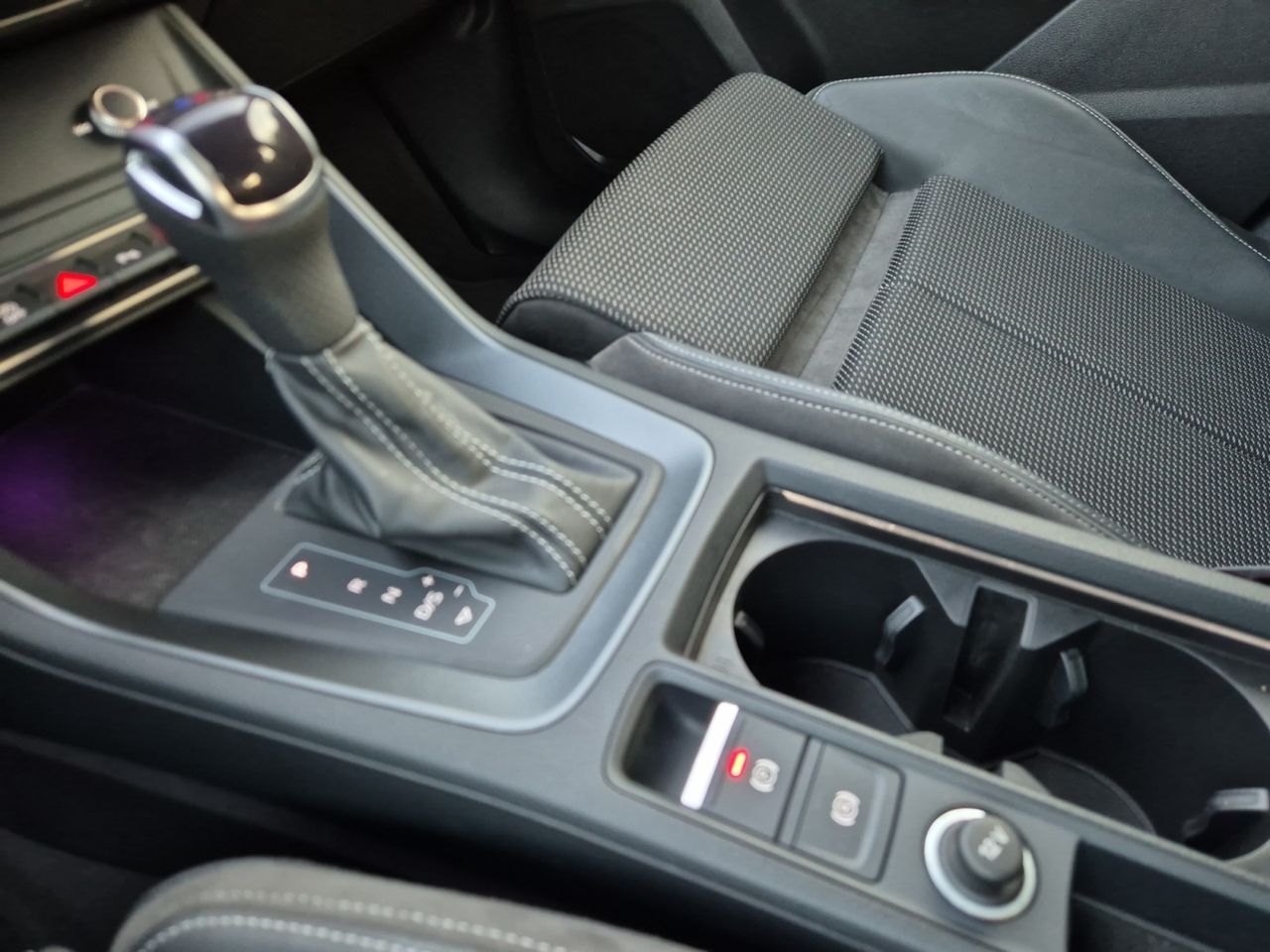 Audi Q3 35 Tdi 150cv Stronic Sline - Foto 2