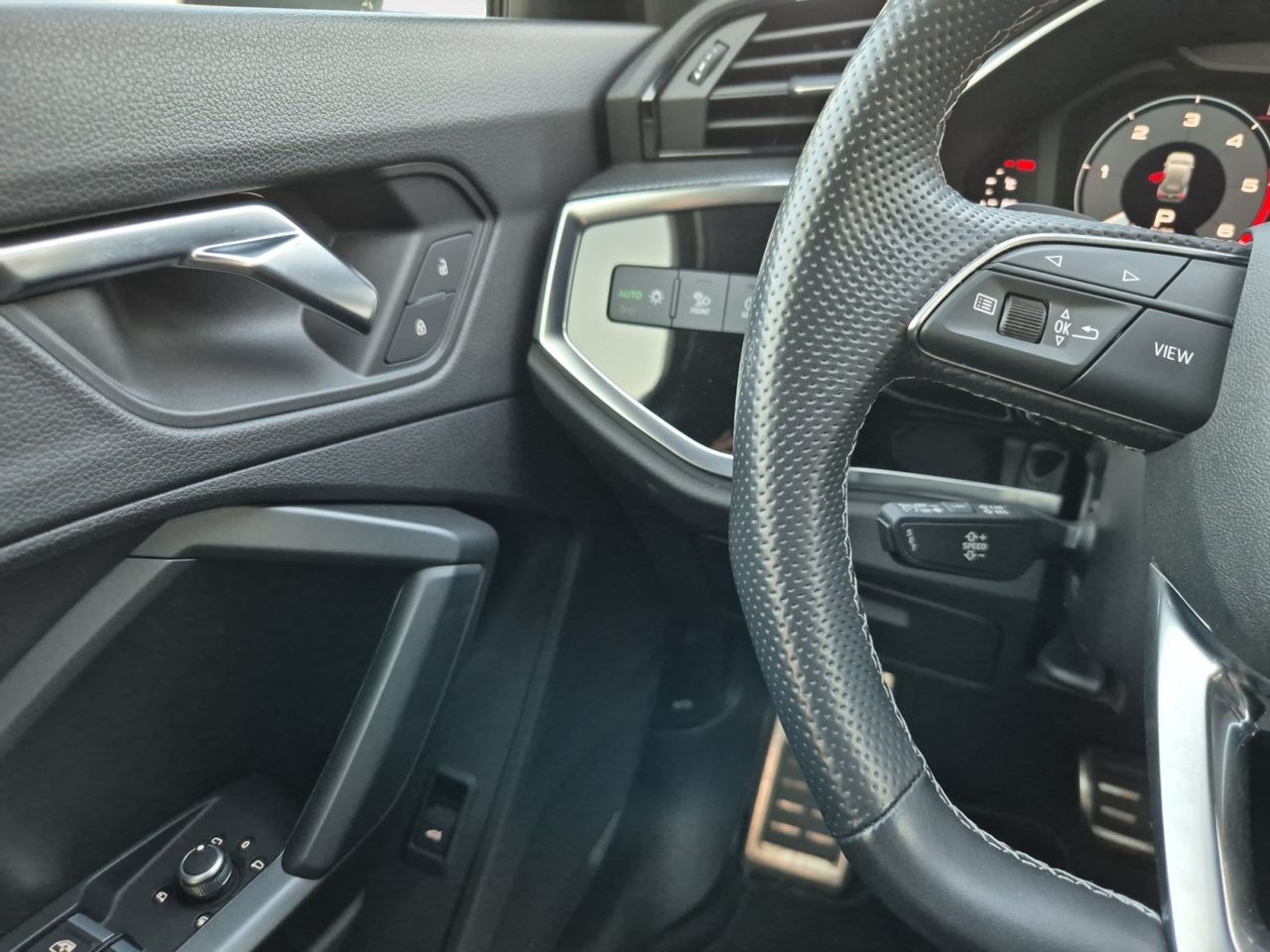 Audi Q3 35 Tdi 150cv Stronic Sline - Foto 2