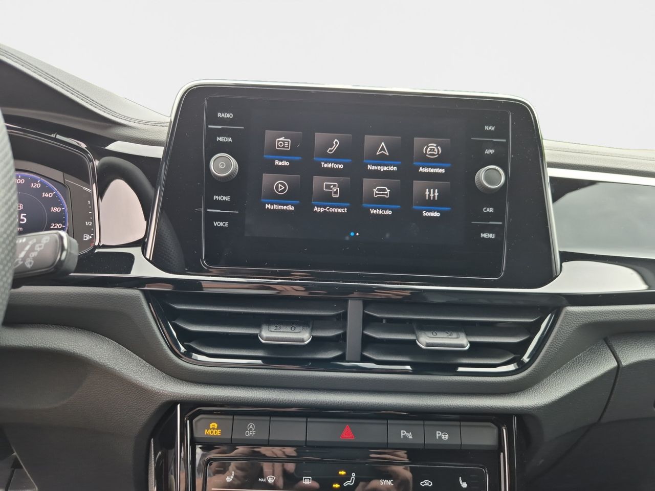 Volkswagen T-roc 1.0 Tsi 115 Cv R-line - Foto 2
