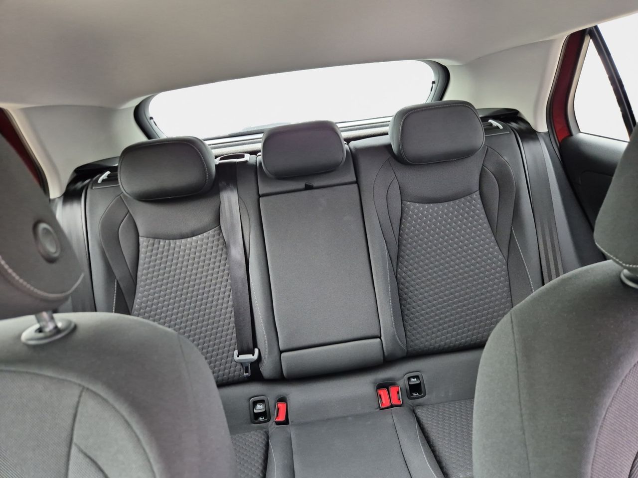 Volkswagen T-roc 1.5 Etsi 116 Cv Dsg Mas - Foto 2