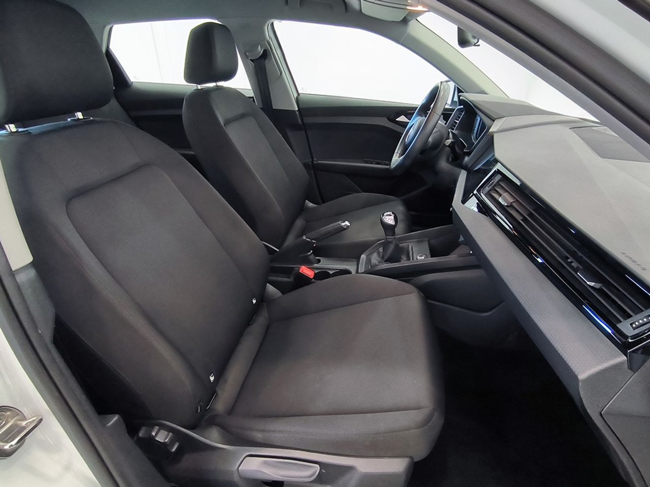 Audi A1 Sb 30 Tfsi 110 Cv Advance - Foto 2
