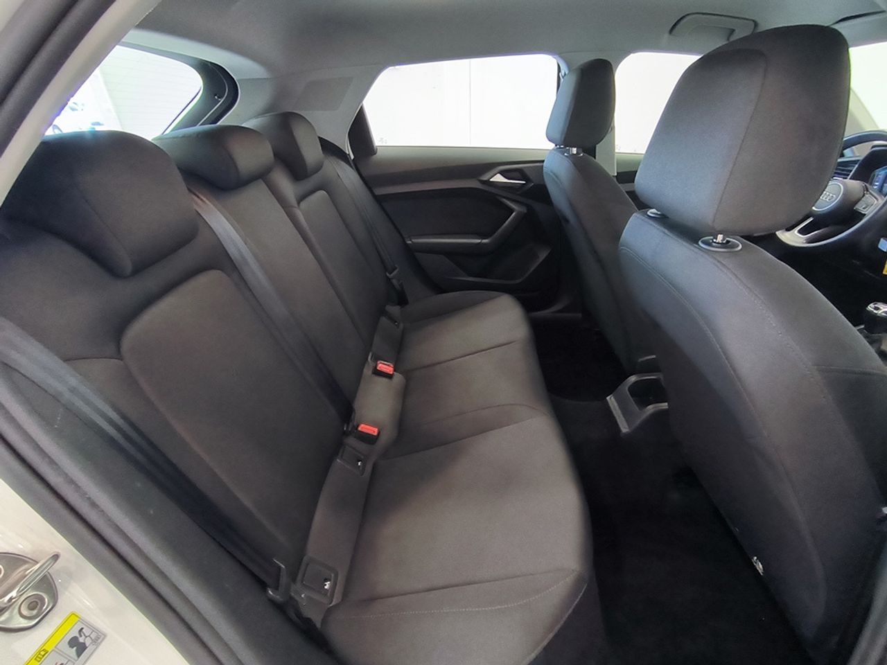 Audi A1 Sb 30 Tfsi 110 Cv Advance - Foto 2