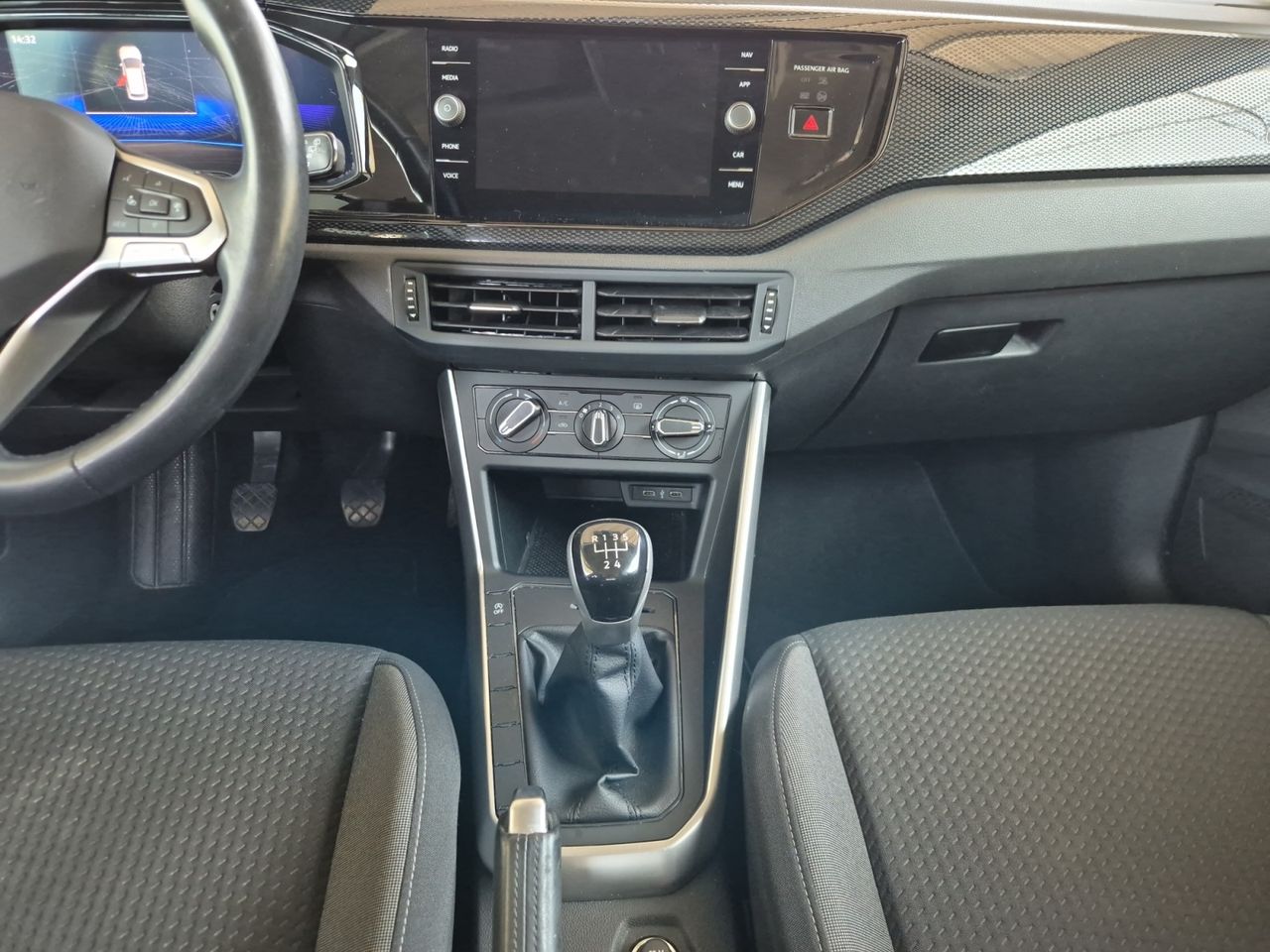 Volkswagen Polo 1.0 Tsi 95 Cv Life - Foto 2