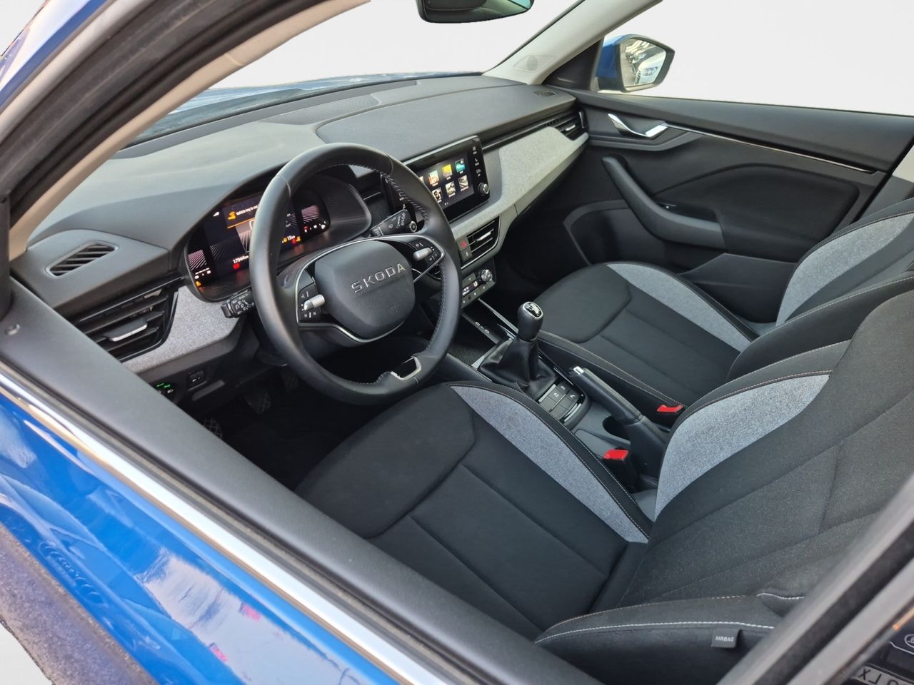 Skoda Kamiq 1.0 Tsi 116 Cv Selection - Foto 2