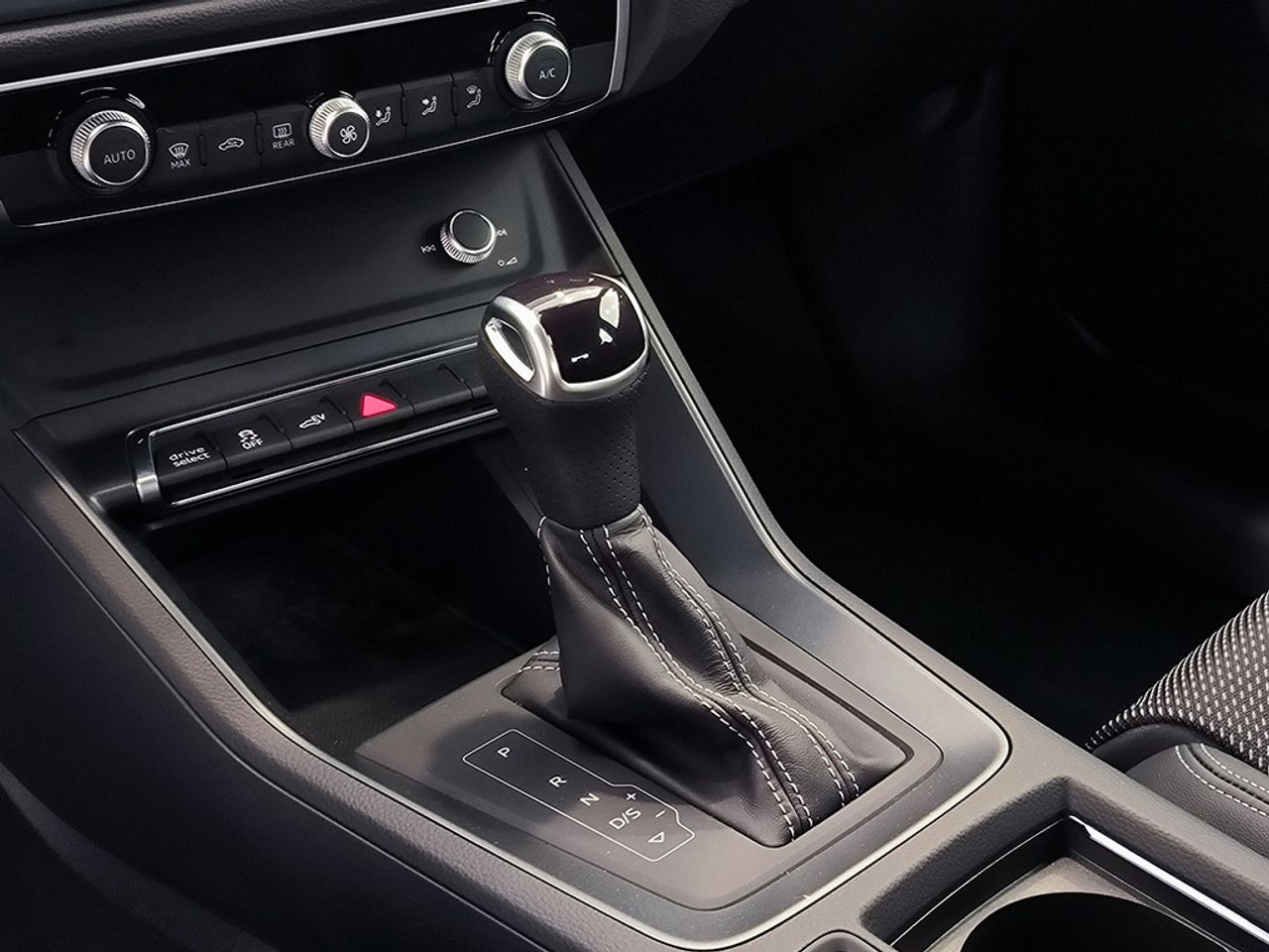 Audi Q3 Sb 45 Tfsie 245cv Stronic Sline - Foto 2