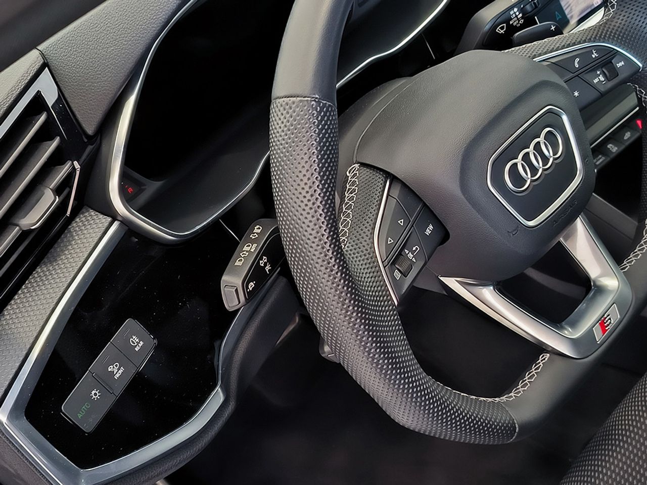 Audi Q3 Sb 45 Tfsie 245cv Stronic Sline - Foto 2