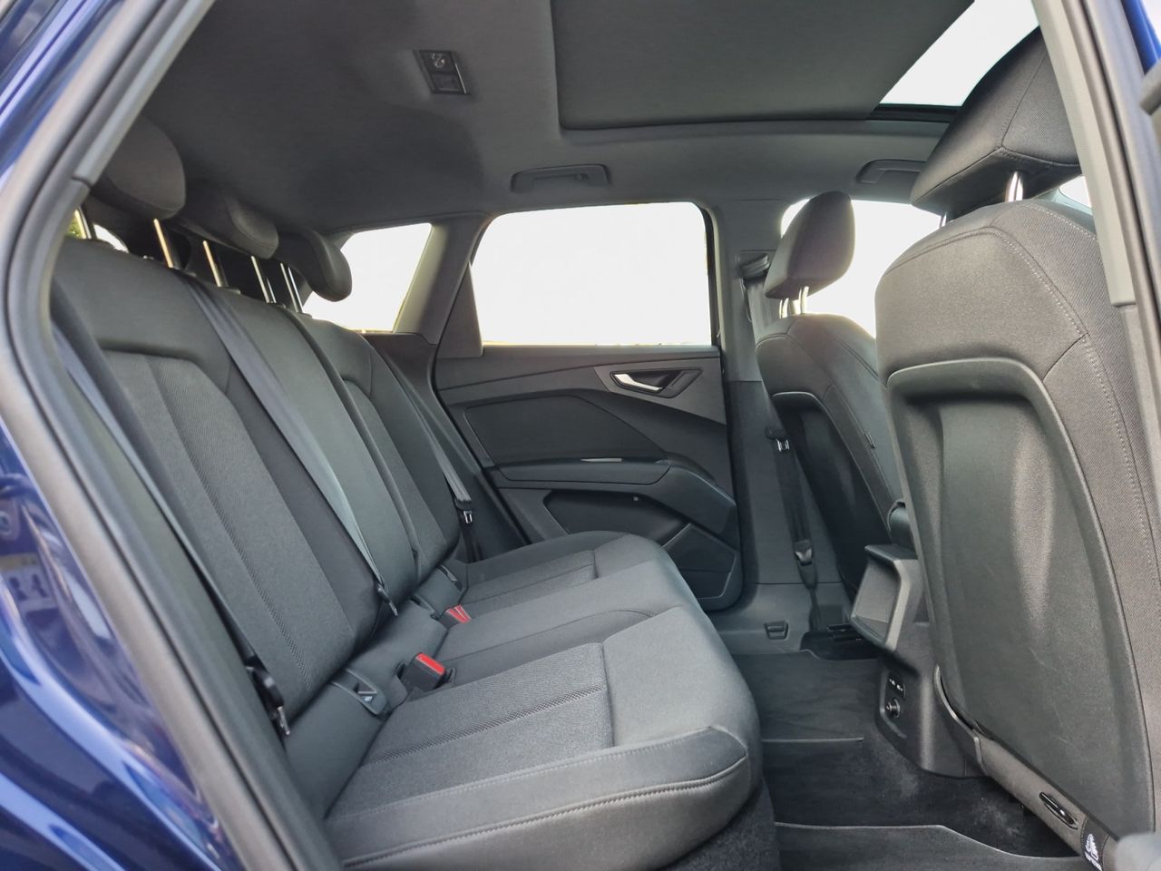 Audi Q4 Etron 82 Kwh Advance - Foto 2