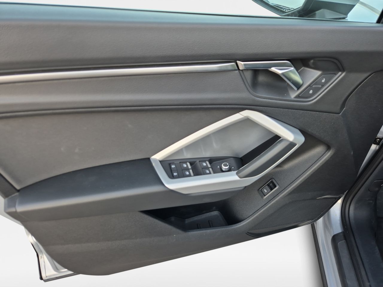Audi Q3 Sb 35 Tfsi 150 Cv Stronic Advance - Foto 2