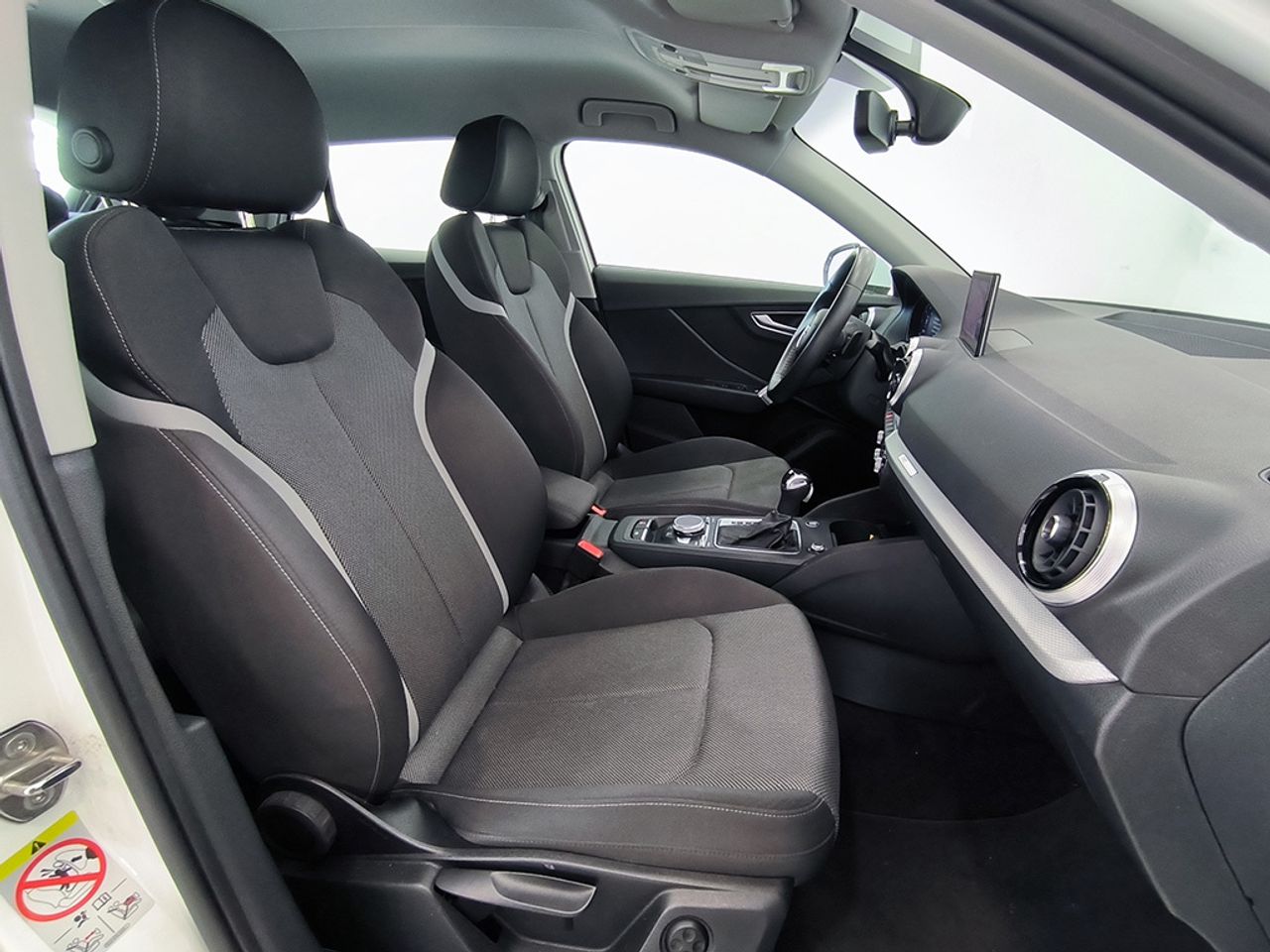 Audi Q2 30 Tdi 116 Cv Stronic Sline - Foto 2
