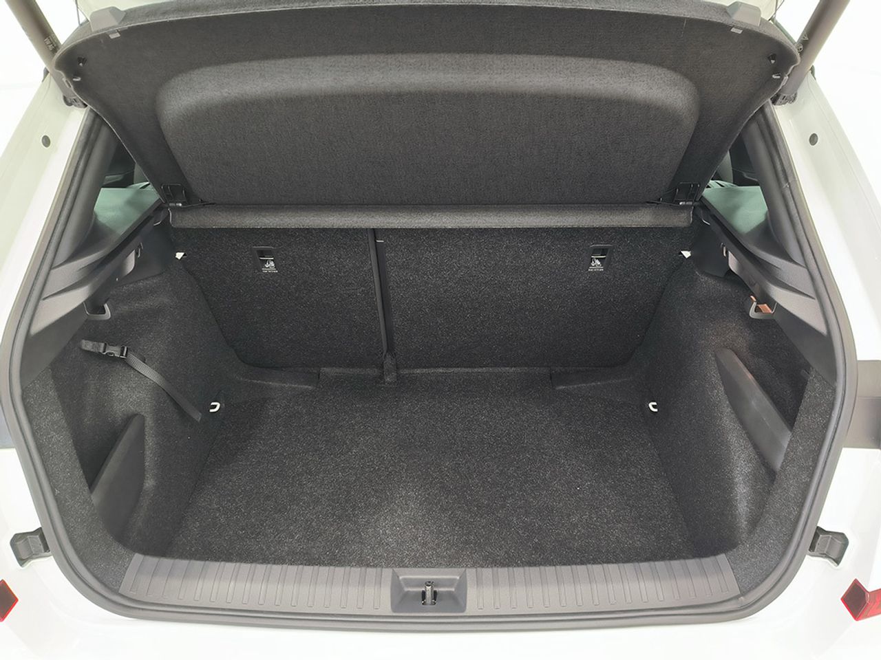 Skoda Kamiq Monte Carlo 1.5 Tsi 150 Cv Dsg - Foto 2