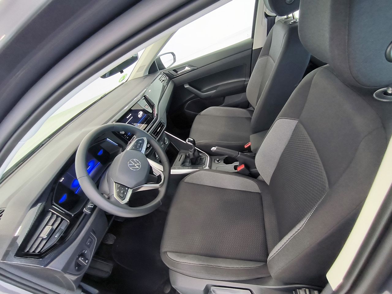 Volkswagen Polo 1.0 Tsi 95 Cv Mas - Foto 2