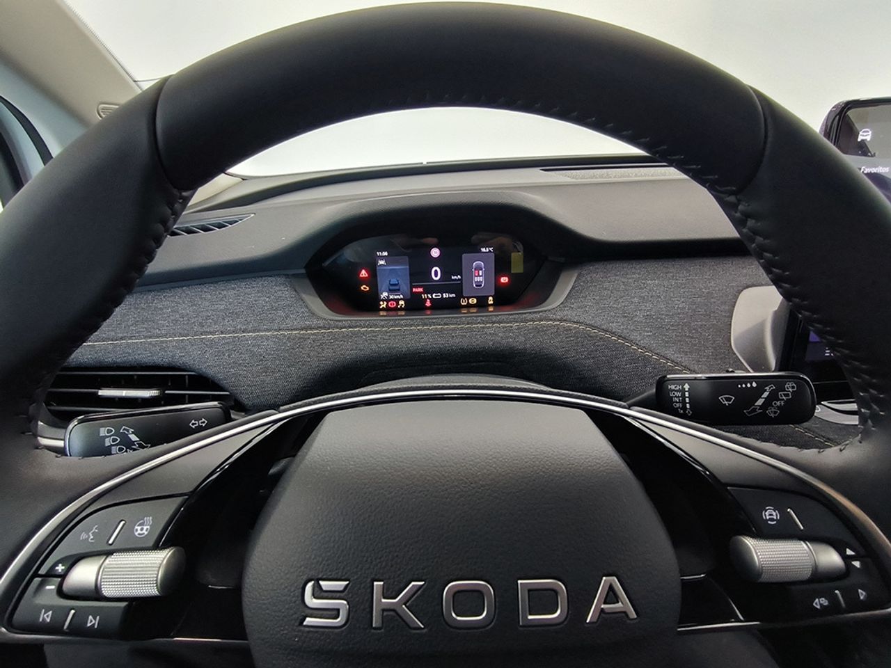 Skoda Elroq 60 63 Kwh Batterie 150 Kw 204 Cv Traccion Tr - Foto 2