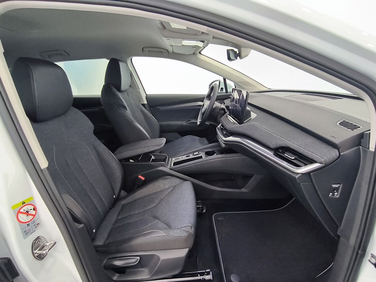 Skoda Elroq 60 63 Kwh Batterie 150 Kw 204 Cv Traccion Tr - Foto 2