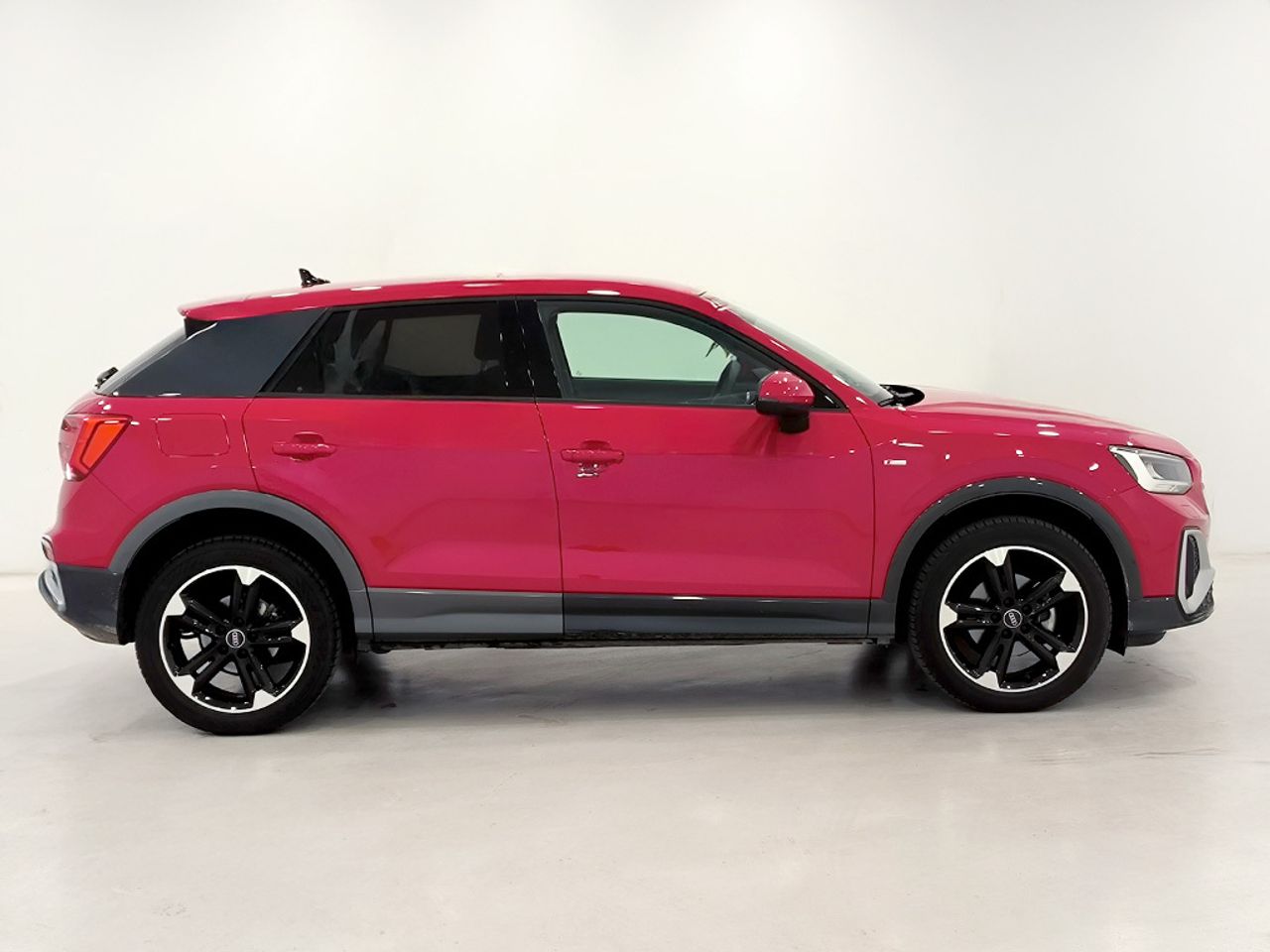 Audi Q2 30 Tdi 116cv Stronic Sline - Foto 2