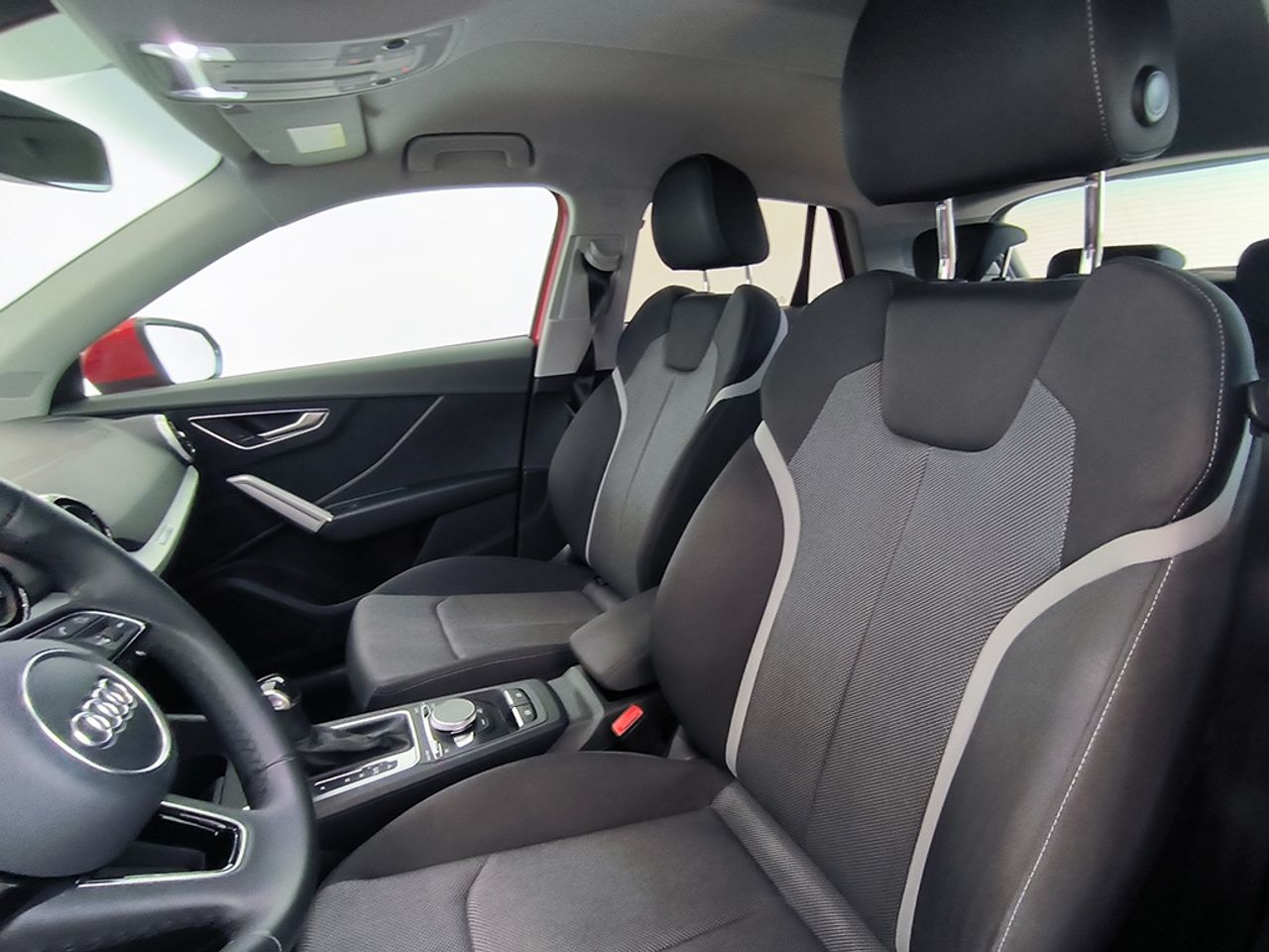 Audi Q2 30 Tdi 116cv Stronic Sline - Foto 2