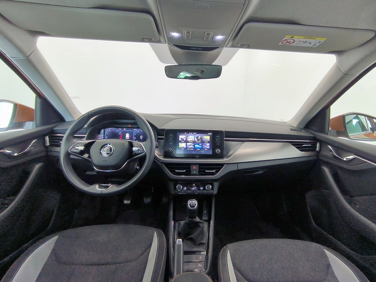 Skoda Kamiq 1.5 Tsi 150 Cv Style - Foto 2