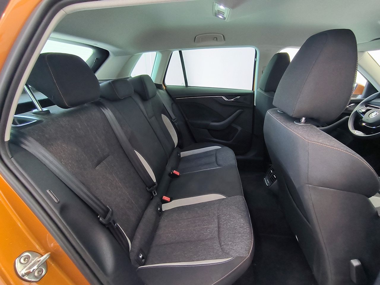 Skoda Kamiq 1.5 Tsi 150 Cv Style - Foto 2