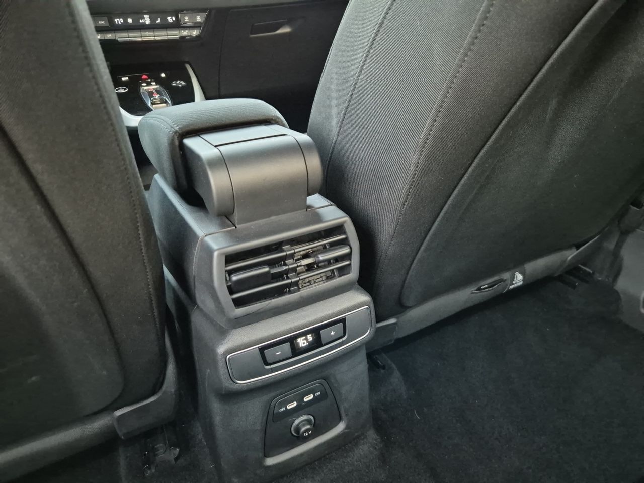 Audi Q4 Sb Advanced 40 E-tron 150 Kw 76 - Foto 2