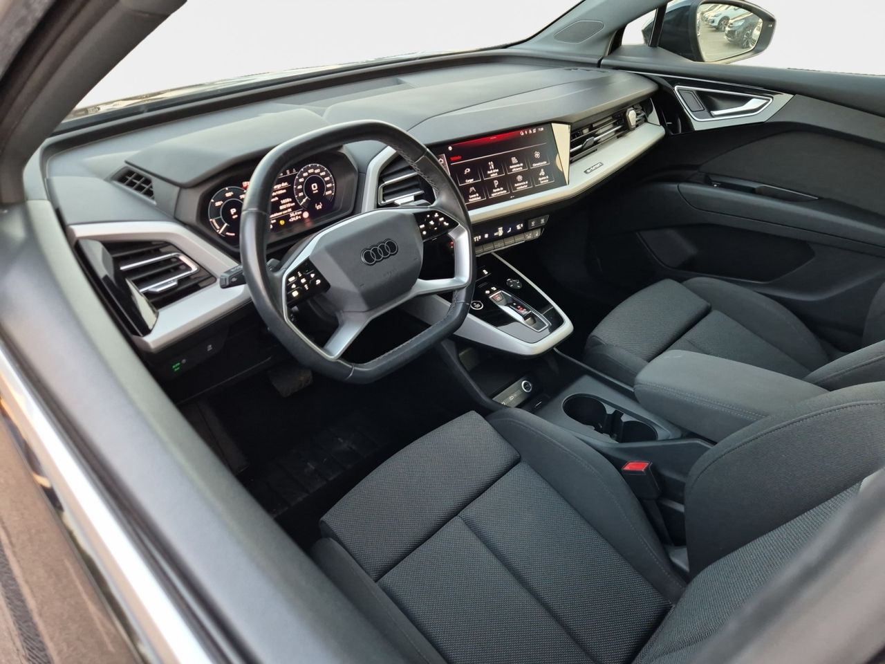 Audi Q4 Sb Advanced 40 E-tron 150 Kw 76 - Foto 2