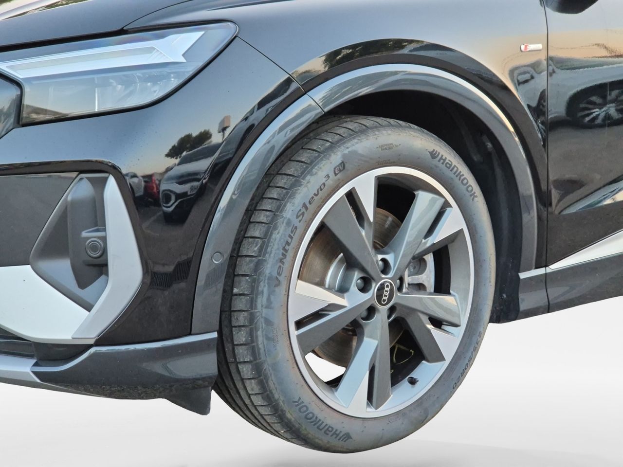 Audi Q4 Sb Advanced 40 E-tron 150 Kw 76 - Foto 2