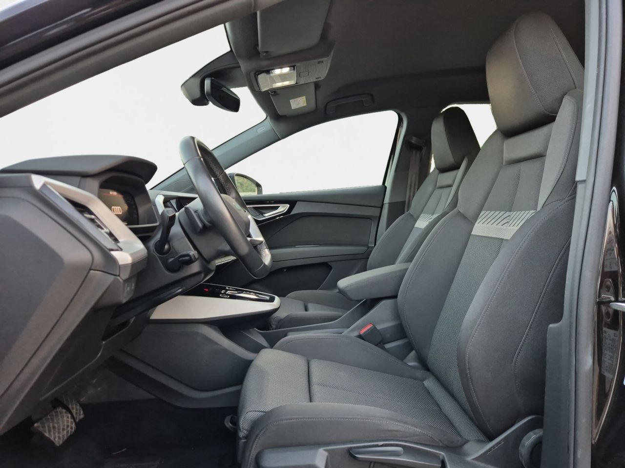 Audi Q4 Sb Advanced 40 E-tron 150 Kw 76 - Foto 2