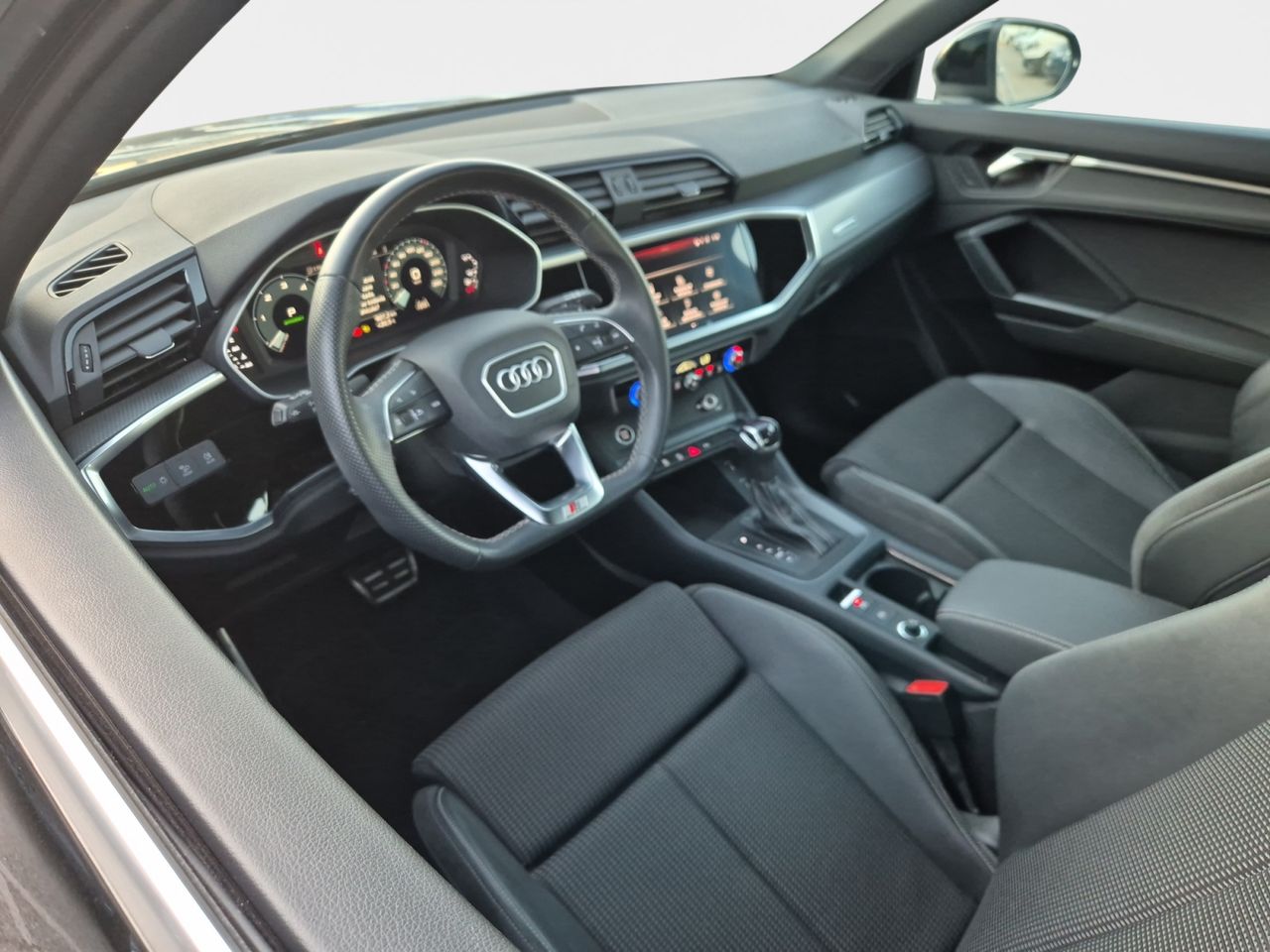 Audi Q3 35 Tdi 150cv Stronic Sline - Foto 2