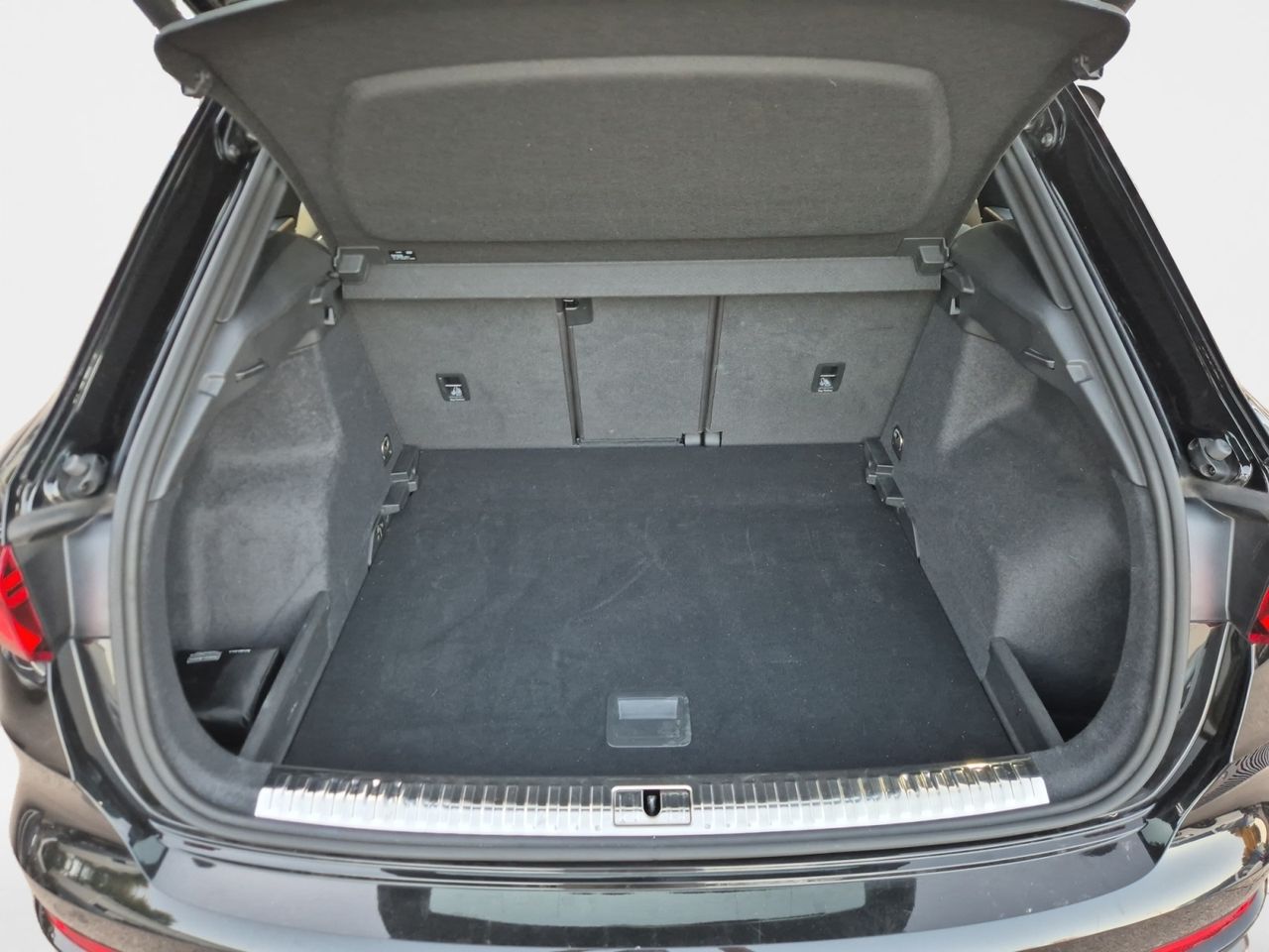 Audi Q3 35 Tdi 150cv Stronic Sline - Foto 2