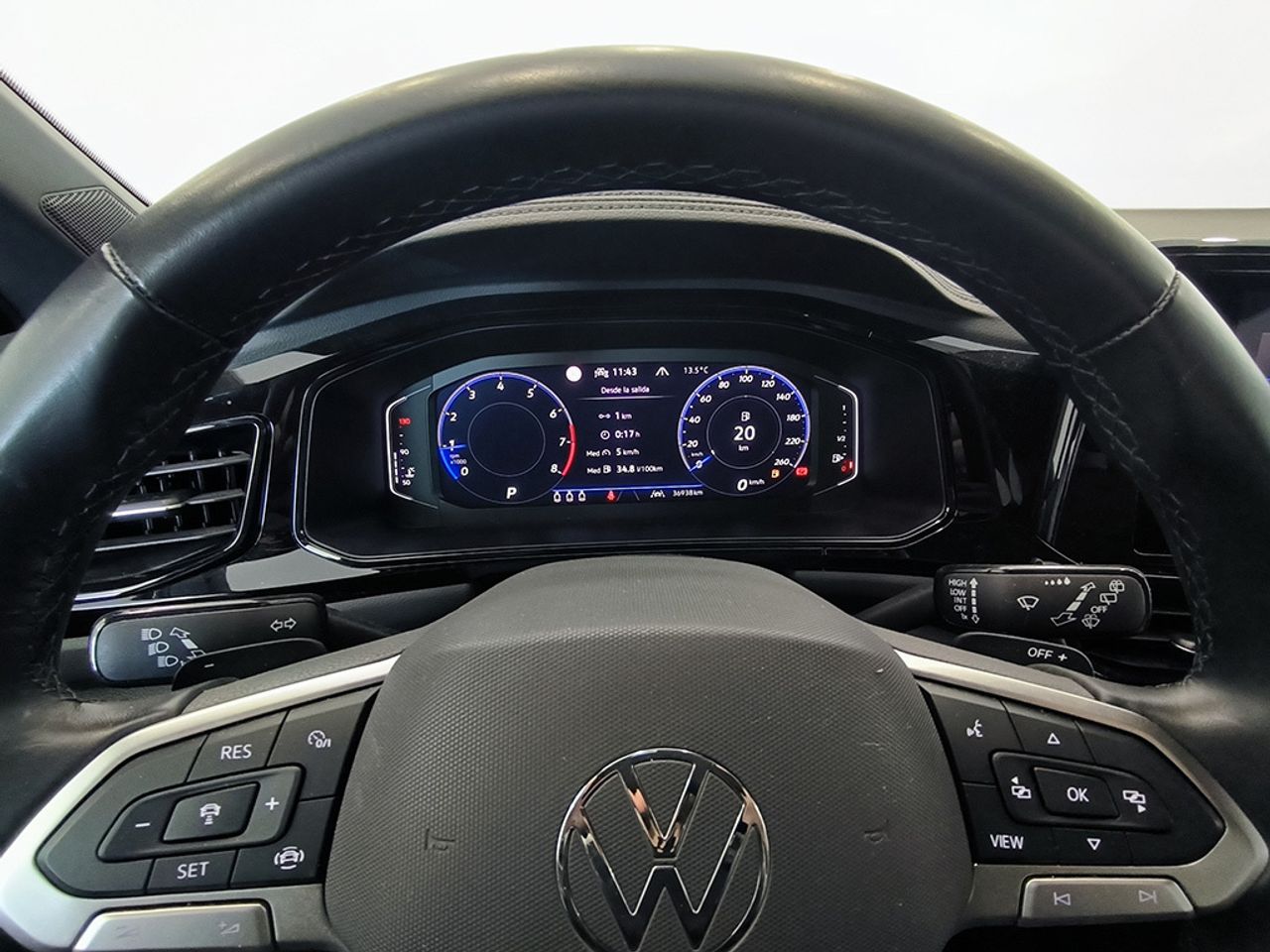 Volkswagen T-roc R-line 1.5 Tsi 110kw (150cv) Dsg - Foto 2