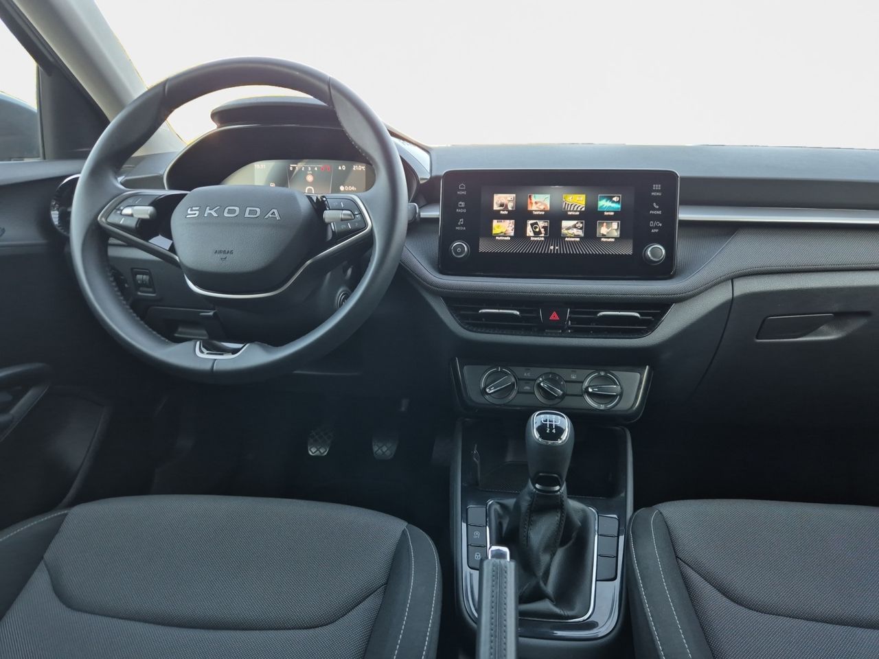 Skoda Fabia 1.0 Tsi 95 Cv Selection - Foto 2