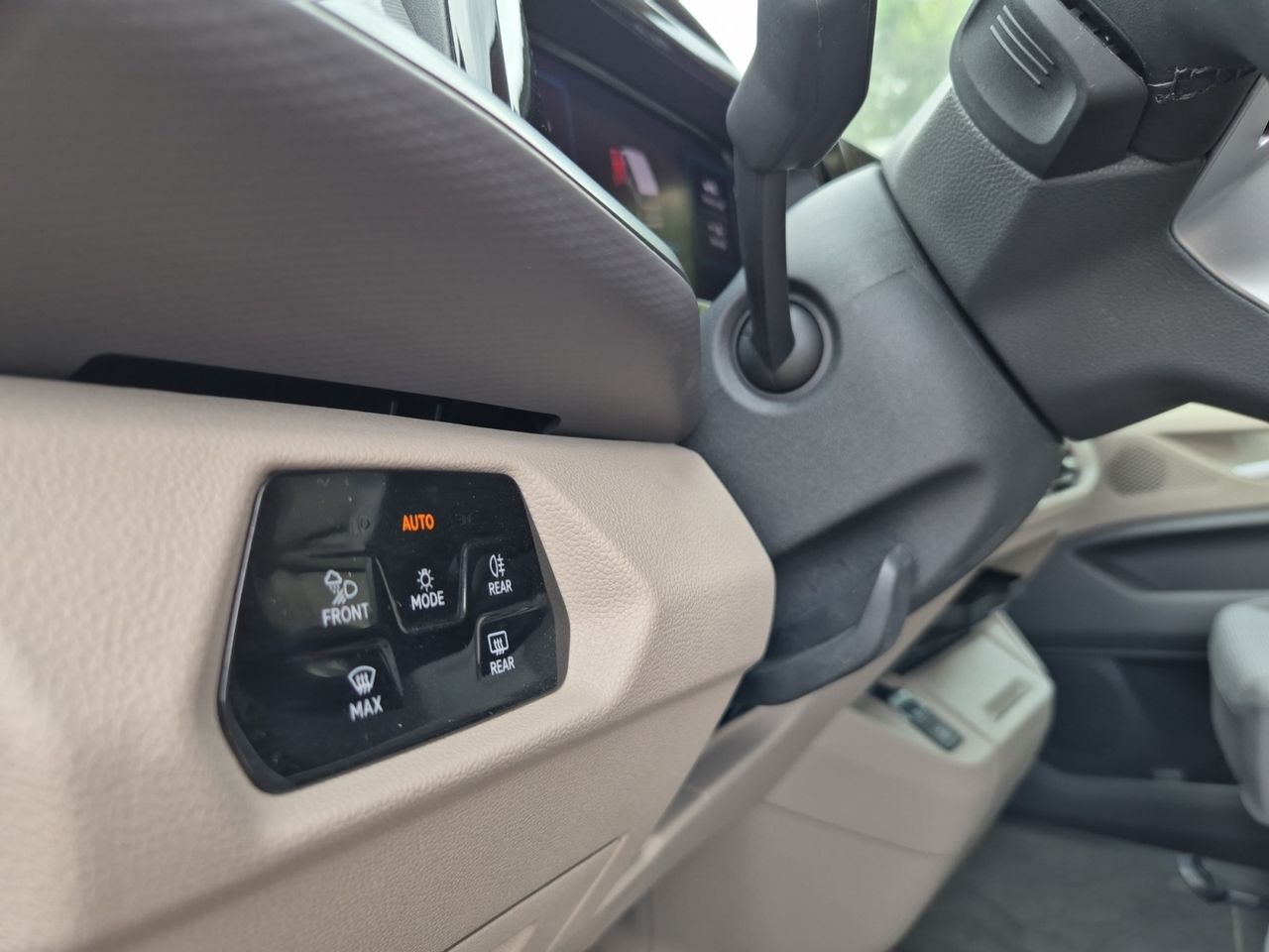 Volkswagen Multivan 1.5 Tsi Ehybrid 245 Cv Dsg 4 Motion - Foto 2