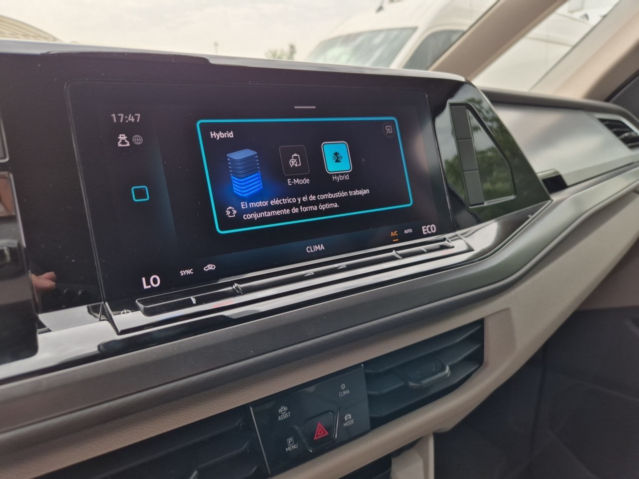 Volkswagen Multivan 1.5 Tsi Ehybrid 245 Cv Dsg 4 Motion - Foto 2