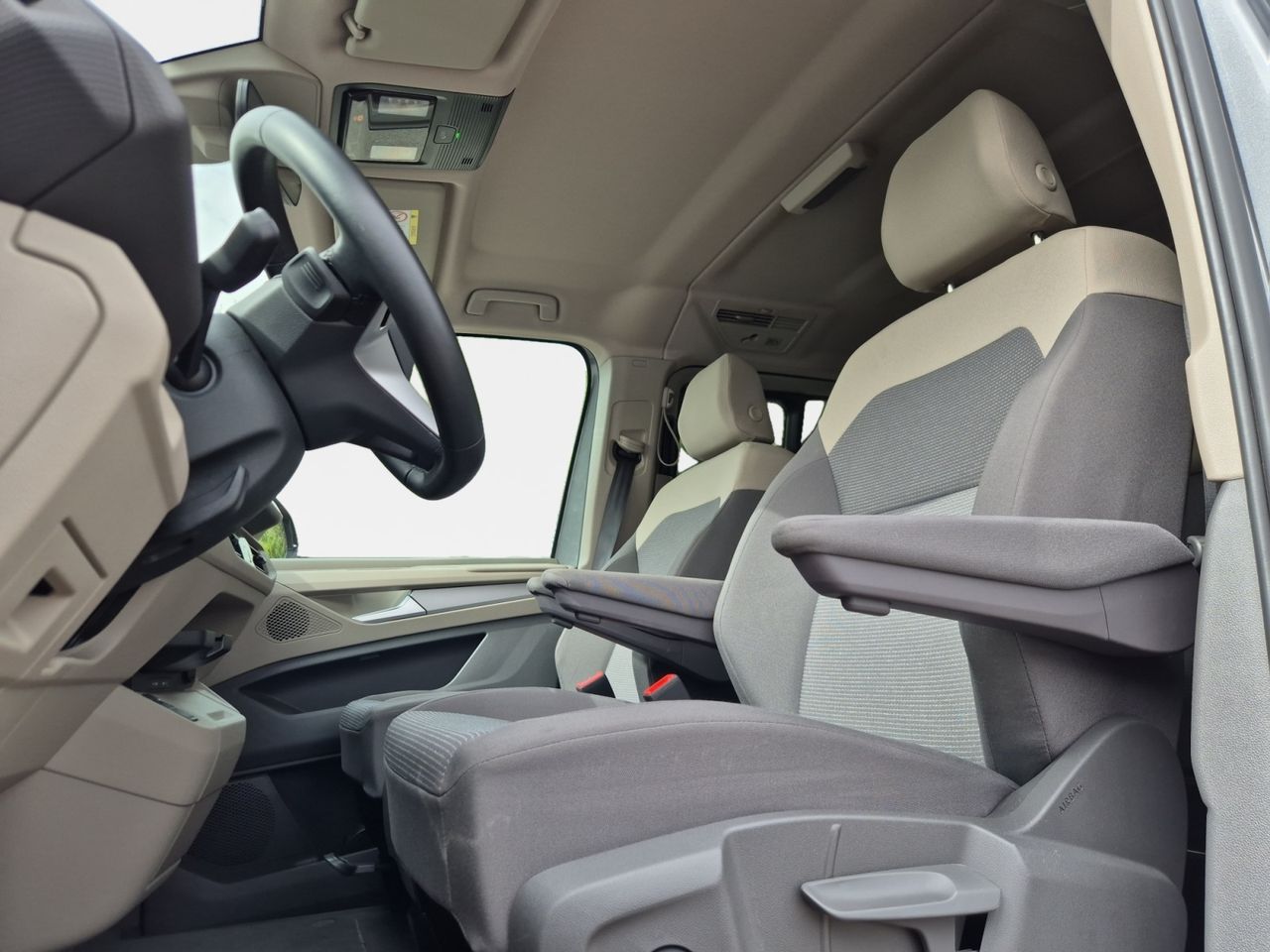 Volkswagen Multivan 1.5 Tsi Ehybrid 245 Cv Dsg 4 Motion - Foto 2