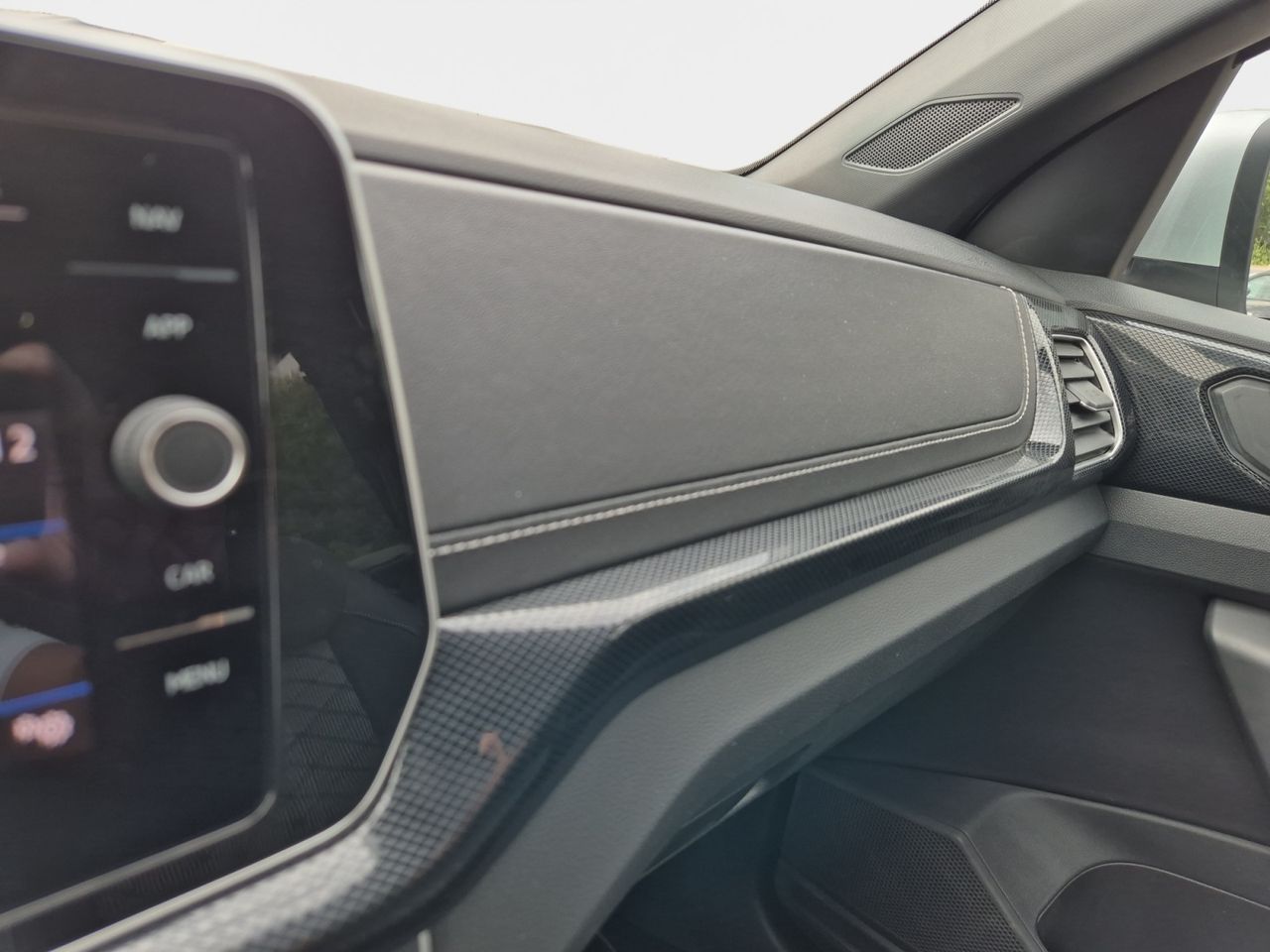 Volkswagen T-cross 1.0 Tsi 115cv R-line - Foto 2