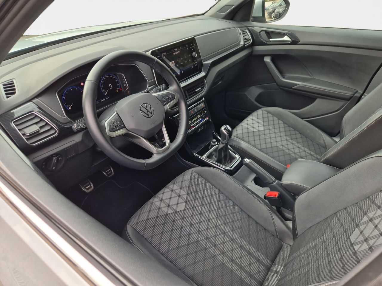 Volkswagen T-cross 1.0 Tsi 115cv R-line - Foto 2