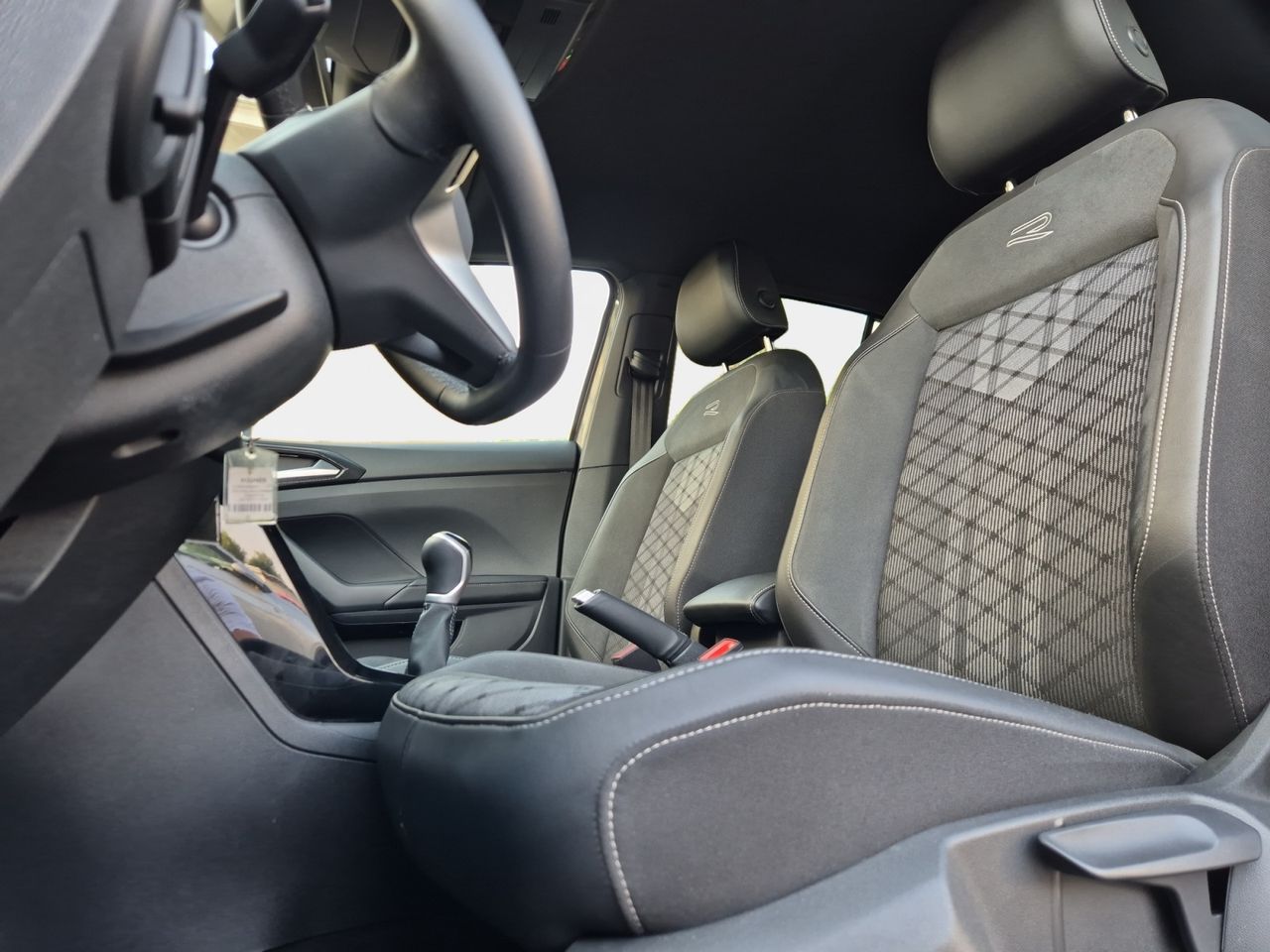 Volkswagen T-cross 1.0 Tsi 115cv R-line - Foto 2