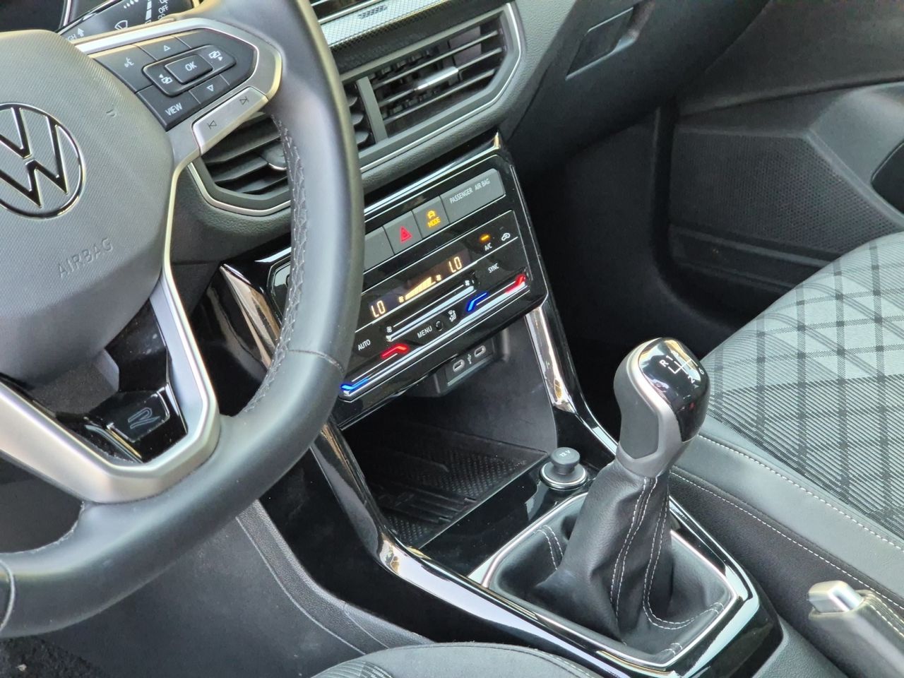 Volkswagen T-cross 1.0 Tsi 115cv R-line - Foto 2