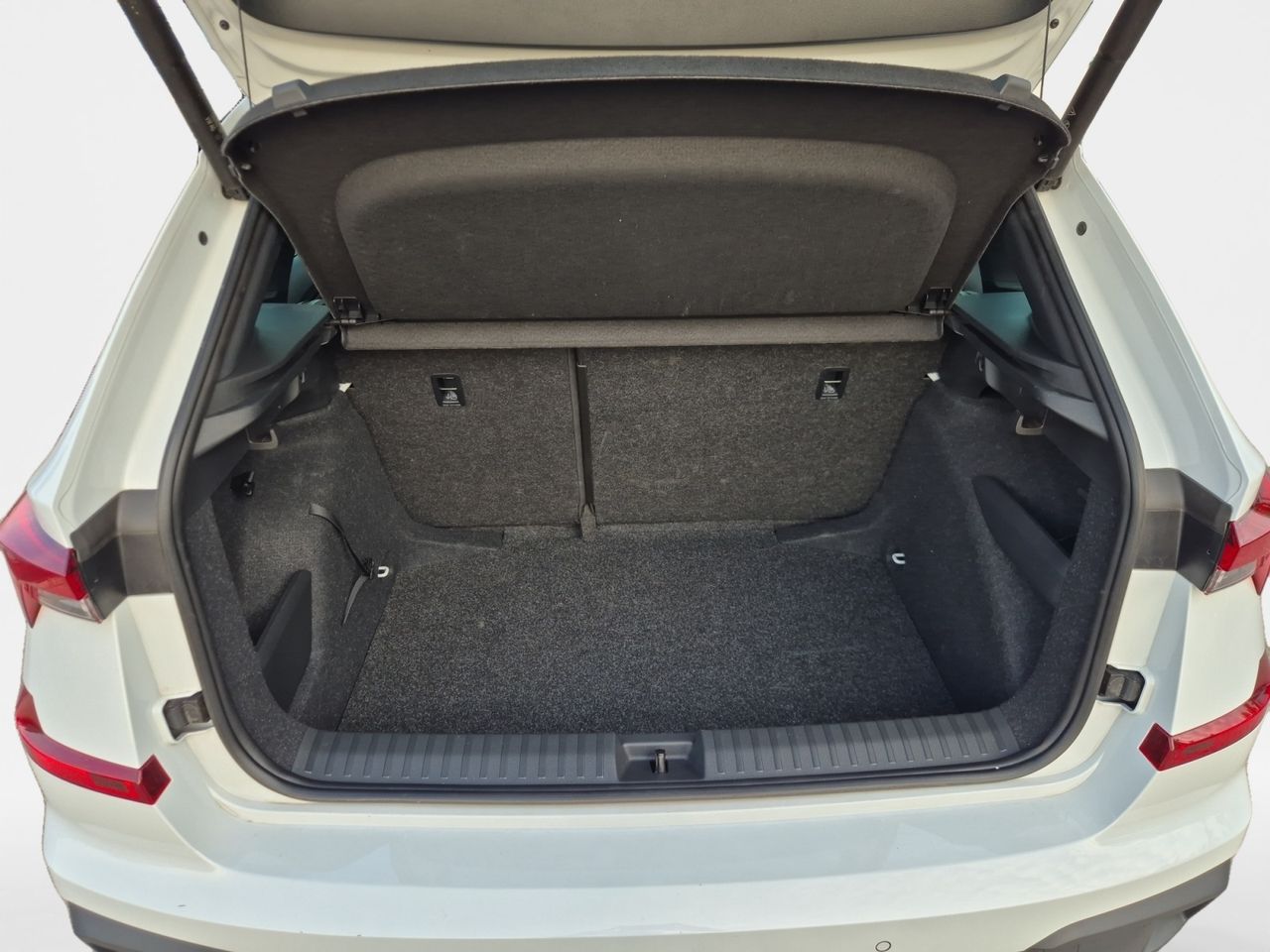 Skoda Kamiq 1.0 Tsi 115 Cv Dsg Montecarlo - Foto 2