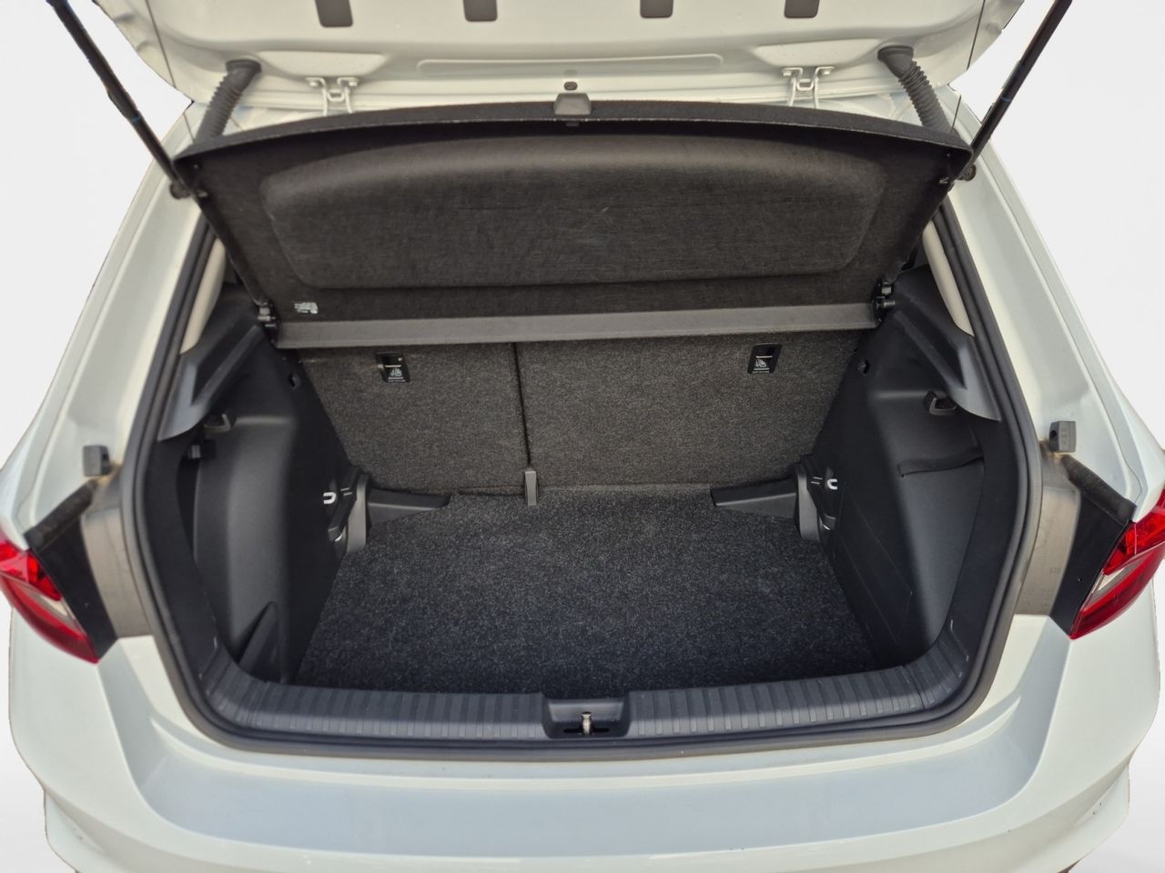 Skoda Fabia 1.0 Tsi 95 Cv Selection - Foto 2